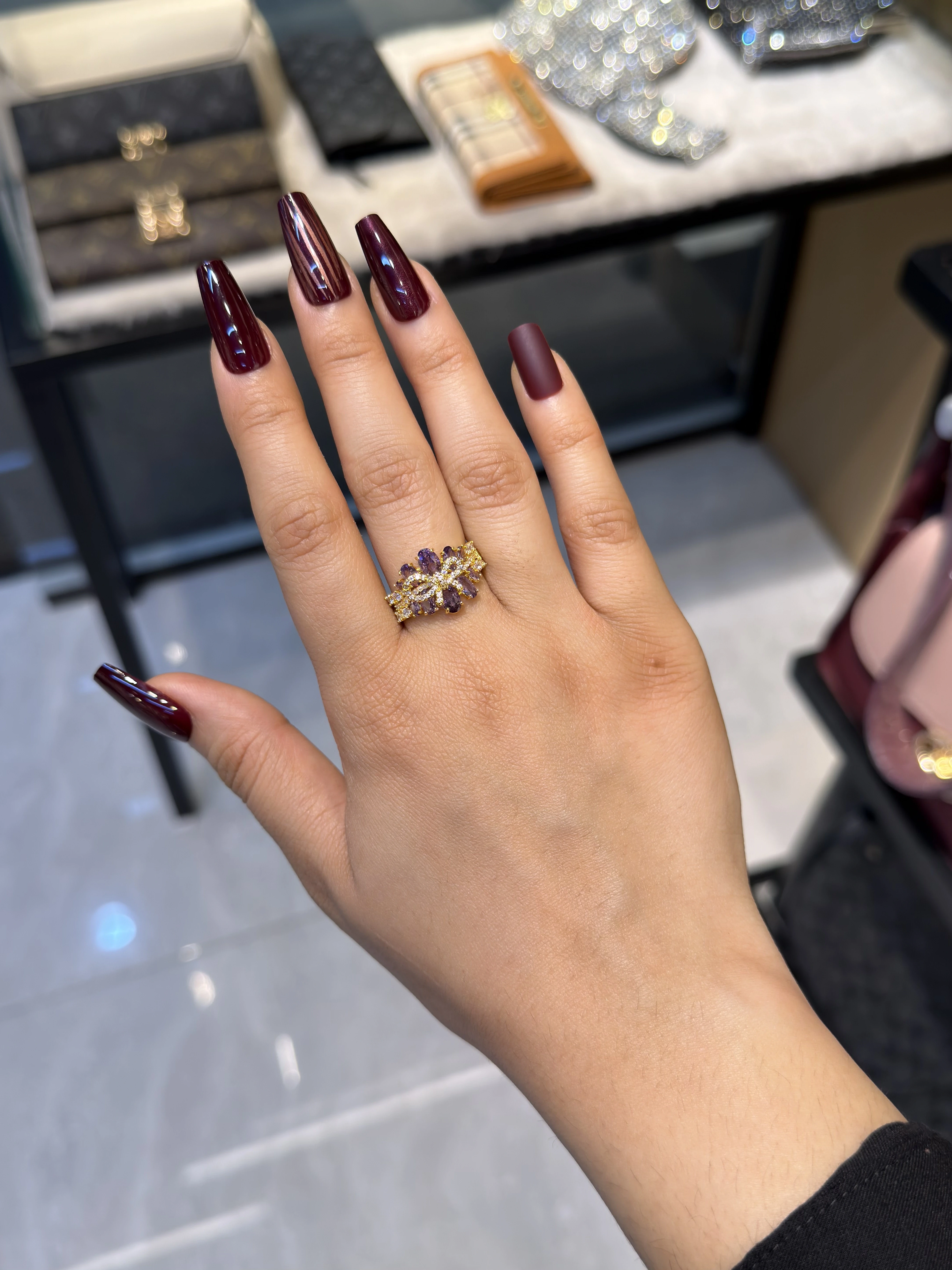 Exclusive Adjustable Ring-T08083A0022