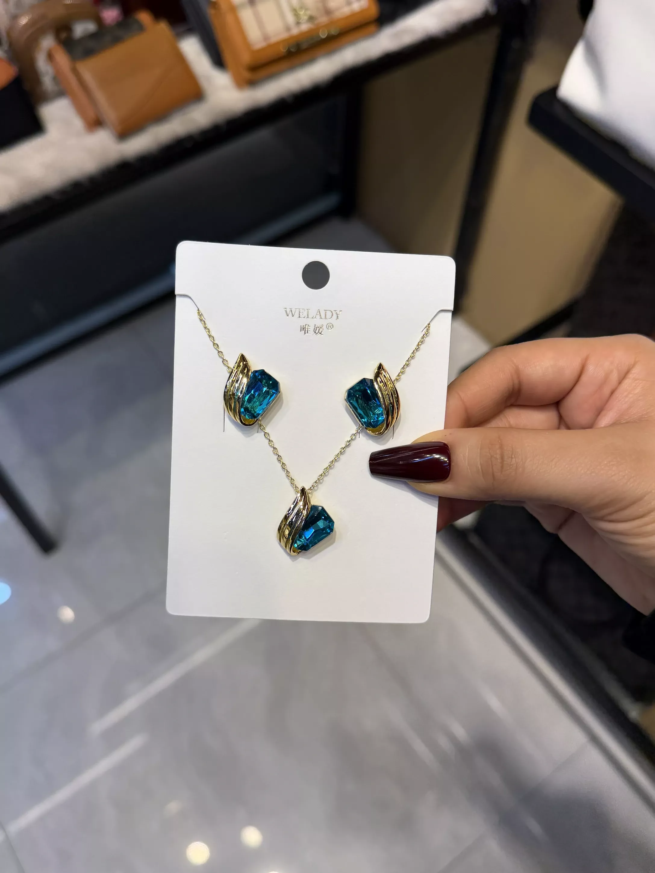 Exclusive Necklace Set – NKS-44 (Ocean Blue)