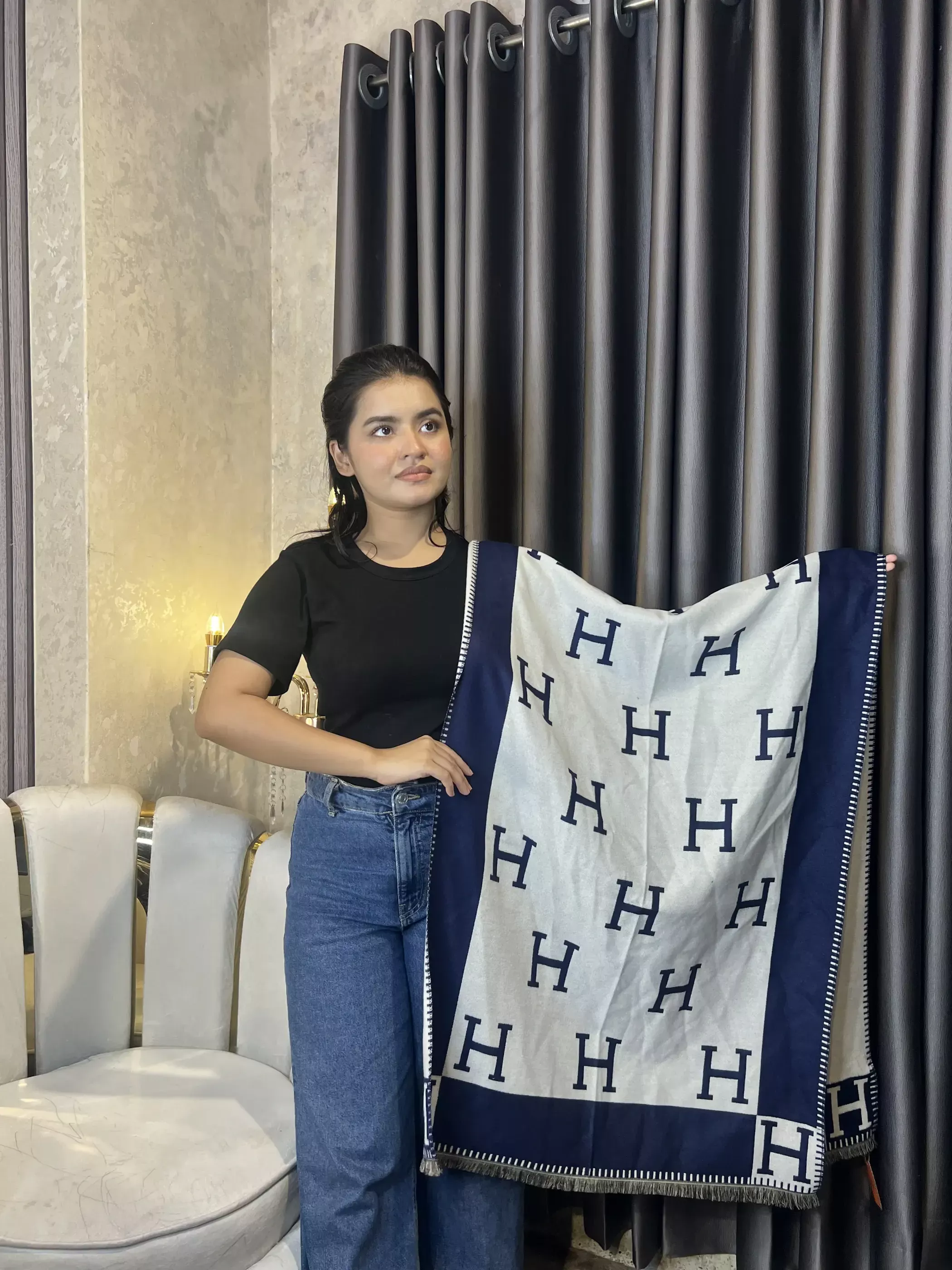 Winter Premium Shawl - HR-001 (Blue)