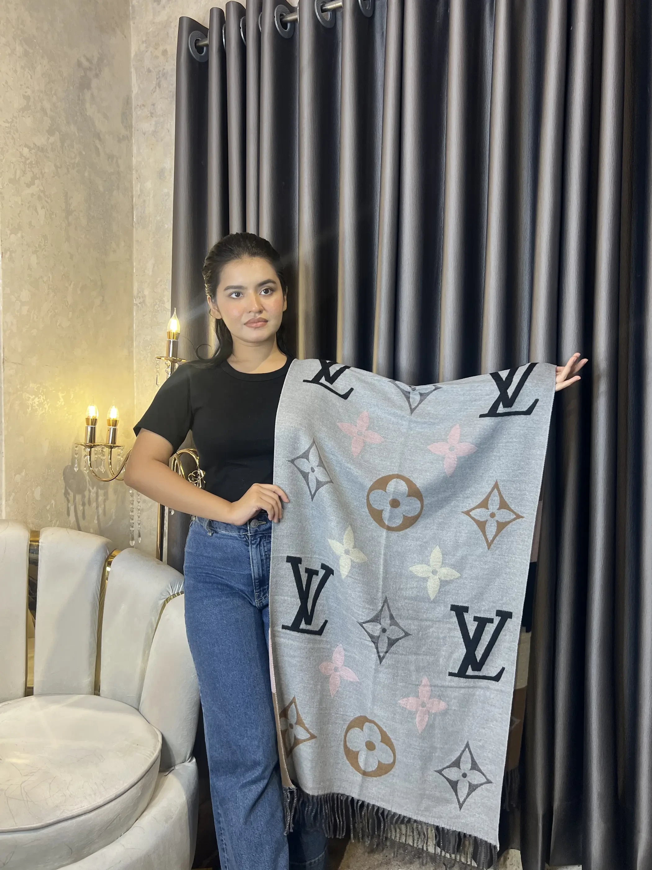 Winter Premium Shawl - LV-004 (Ash)