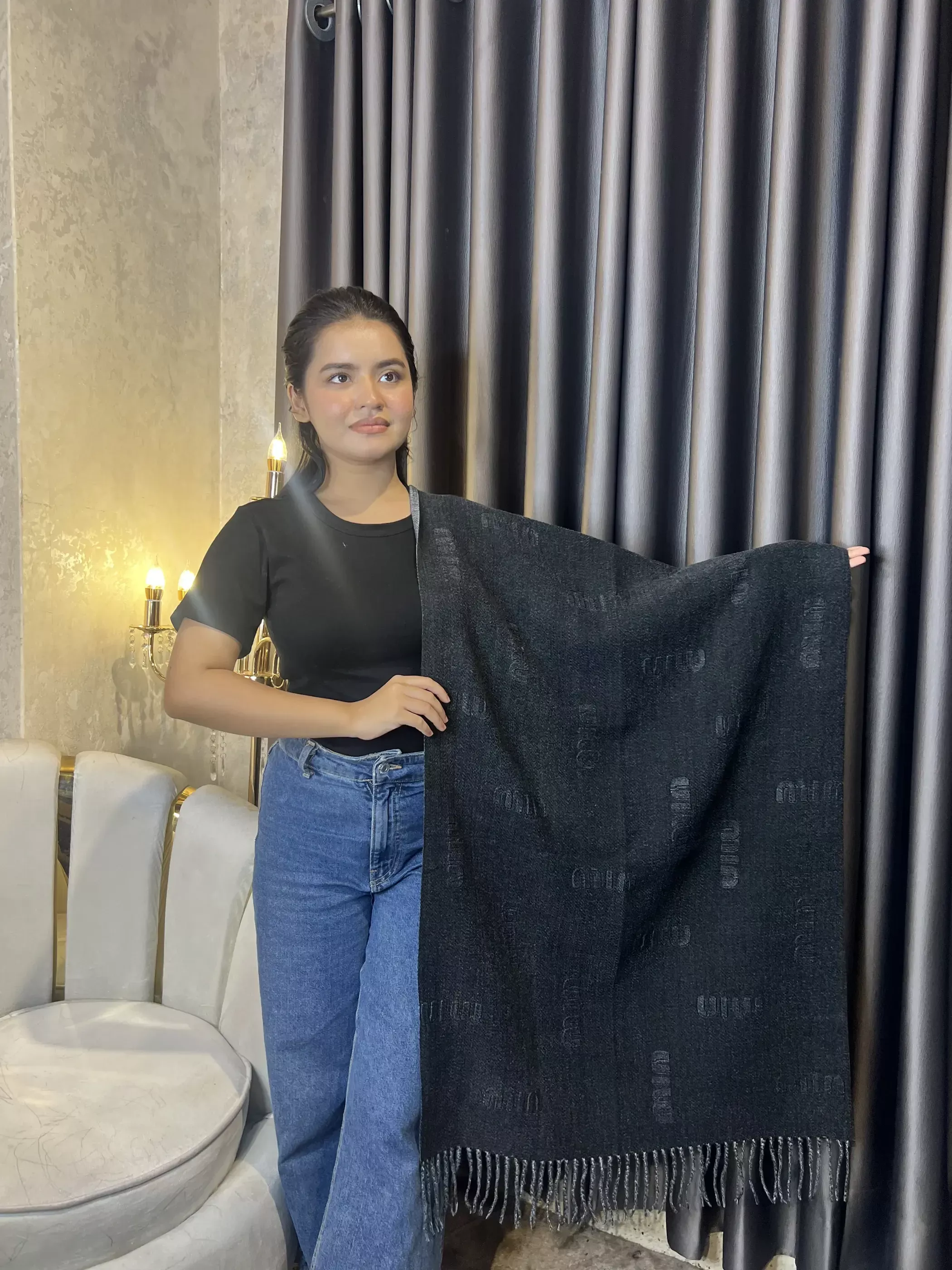 Winter Premium Shawl - MIN-001 (Black)