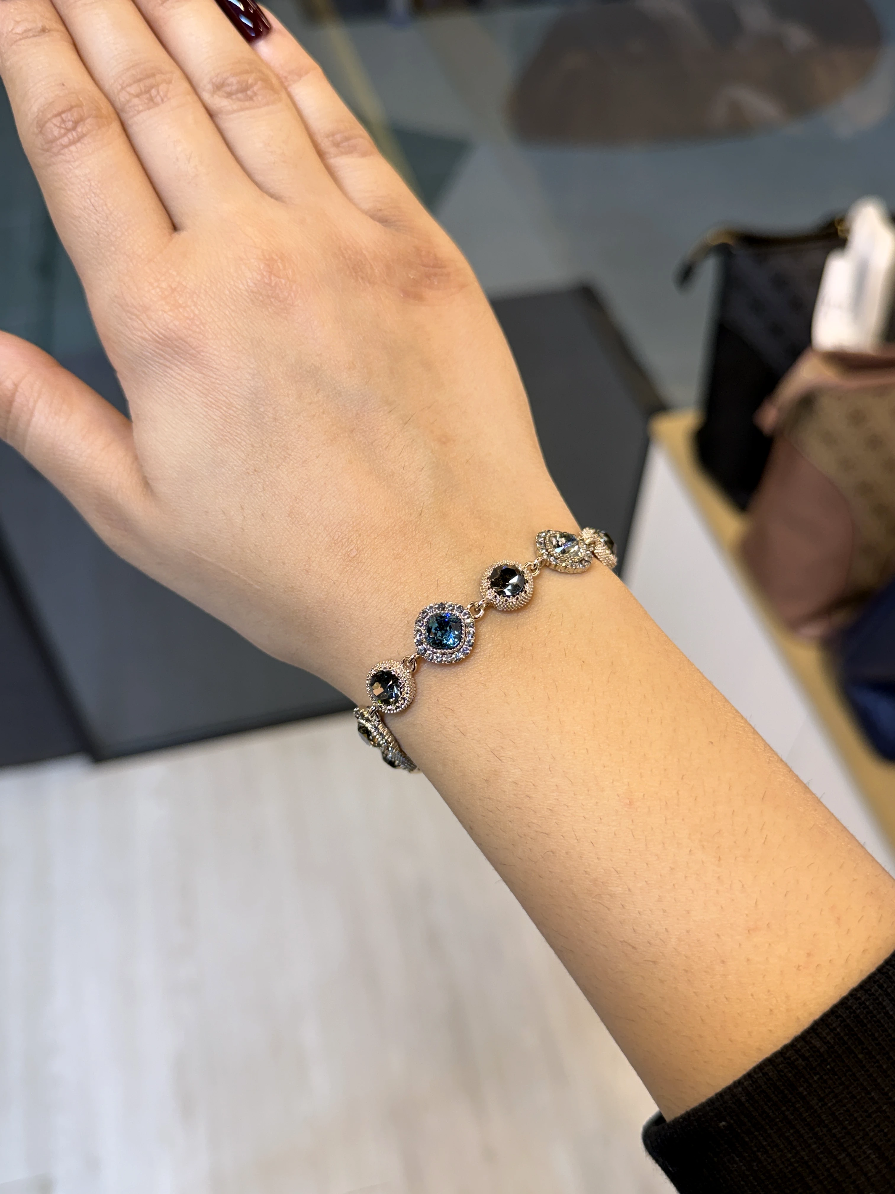 Exclusive Zircon Stone Bracelet - 9212544K082 (Multi-Stone)