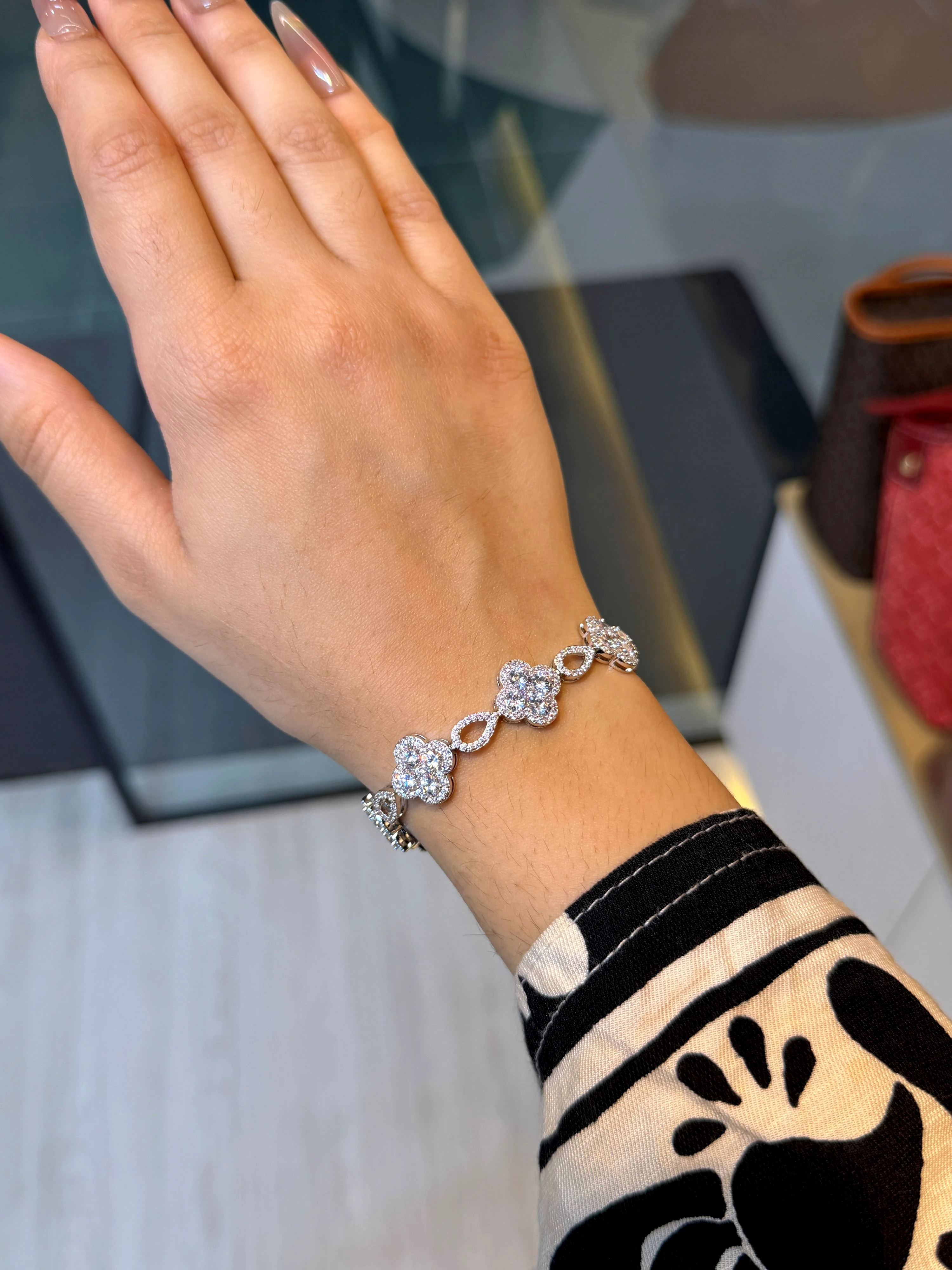 Premium Zircon Stone Bracelet - 9109996K002 (Crystal)