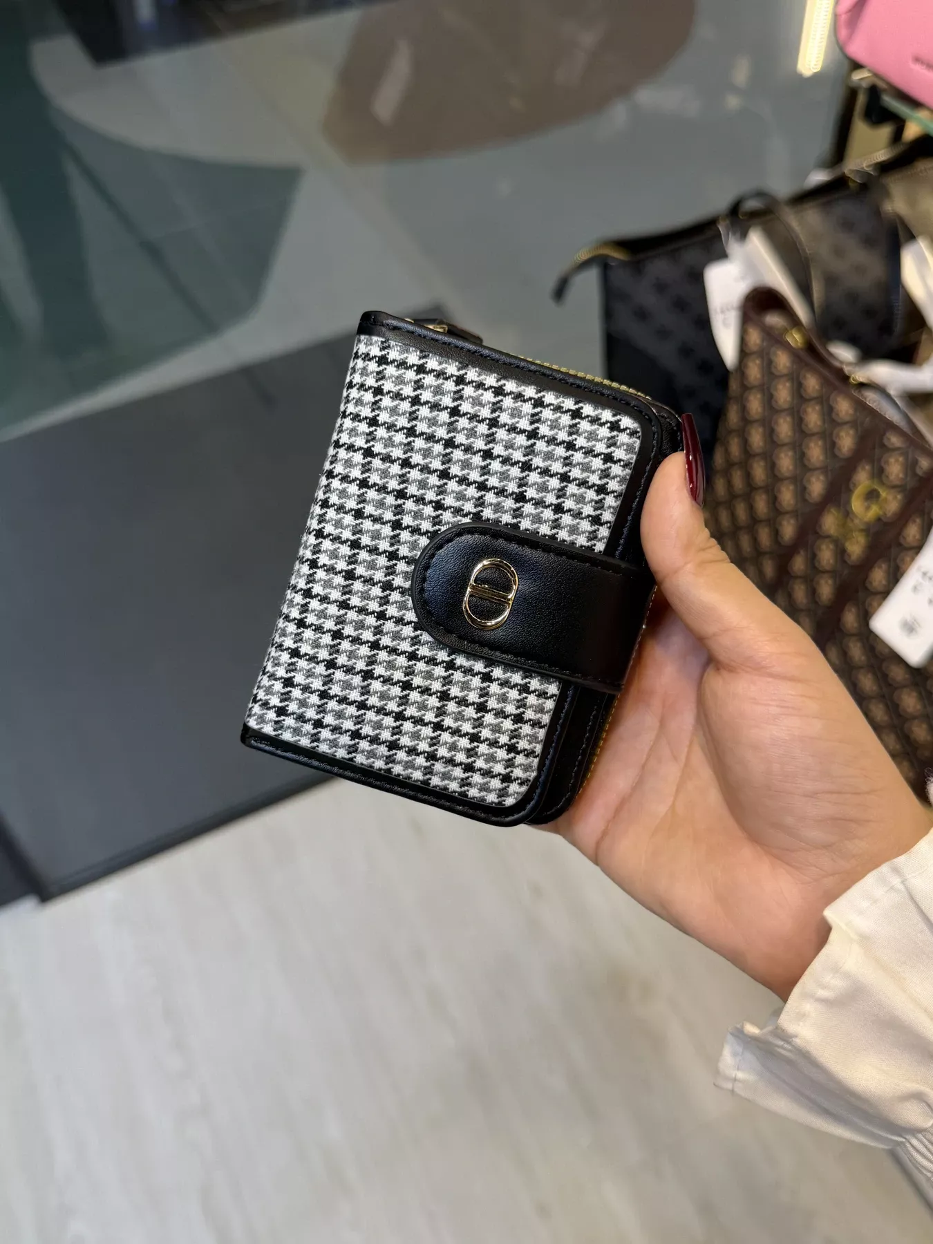 Elegant Ladies Wallet - WLT -  222 (Black)