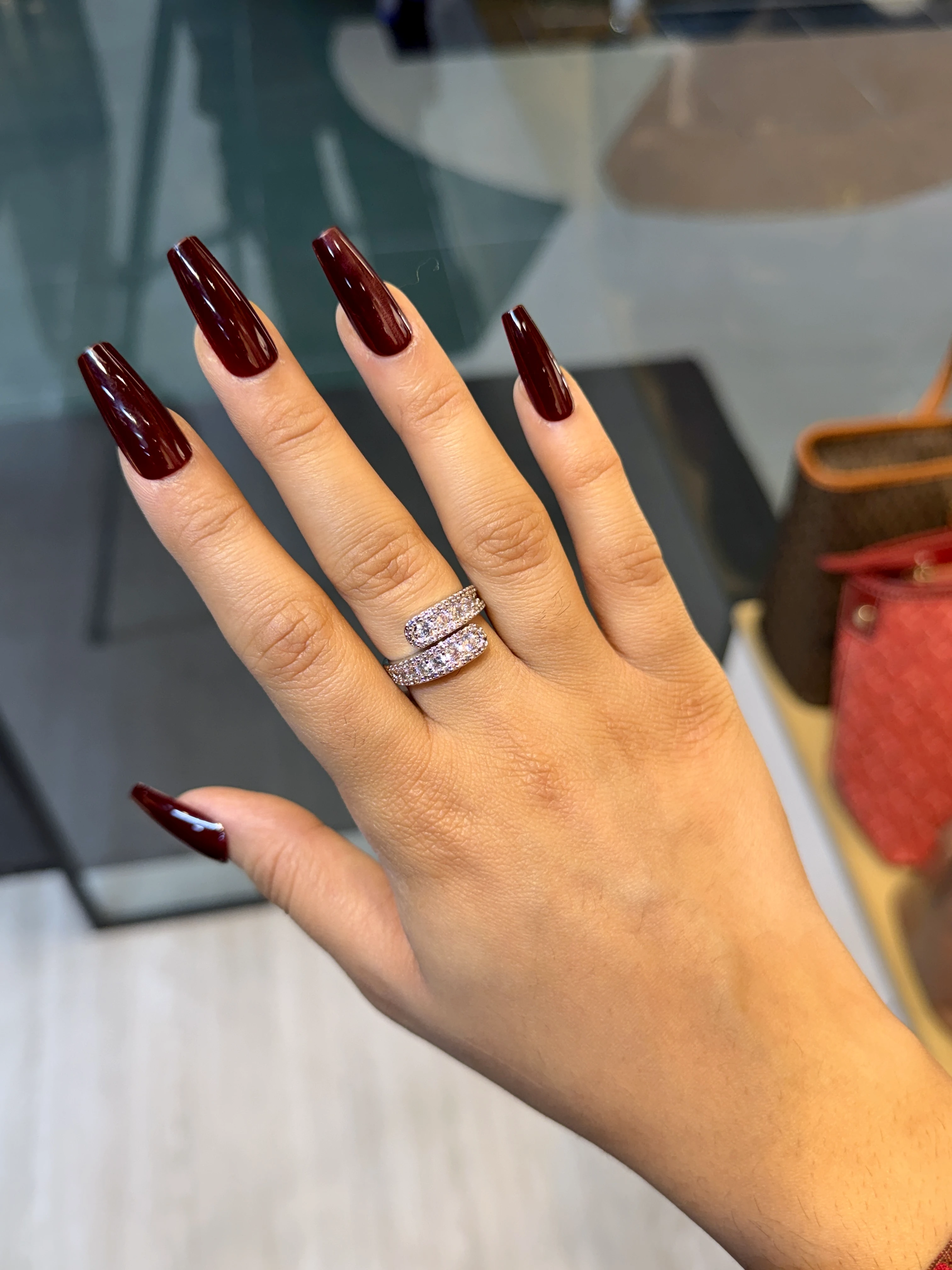 Exclusive Adjustable Ring- 3101742K024 (Crystal)