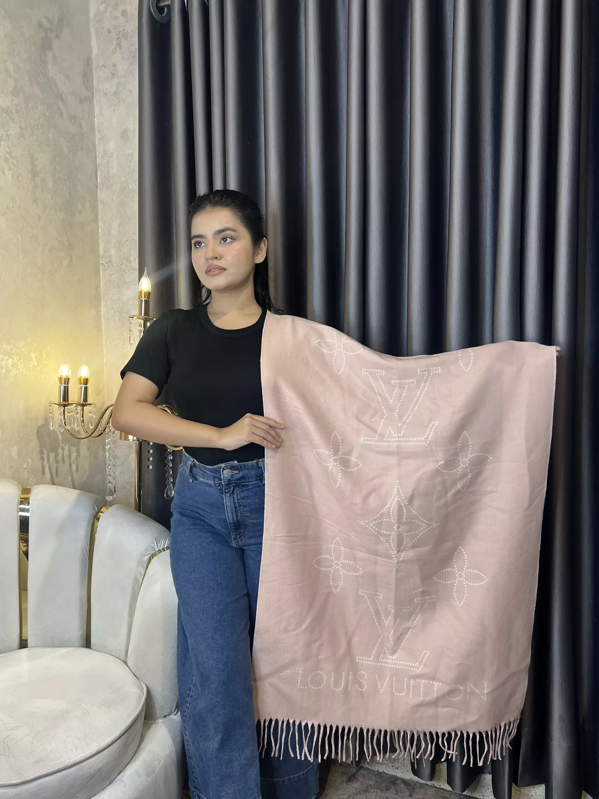 Winter Premium Shawl - LV-002 (Pink)