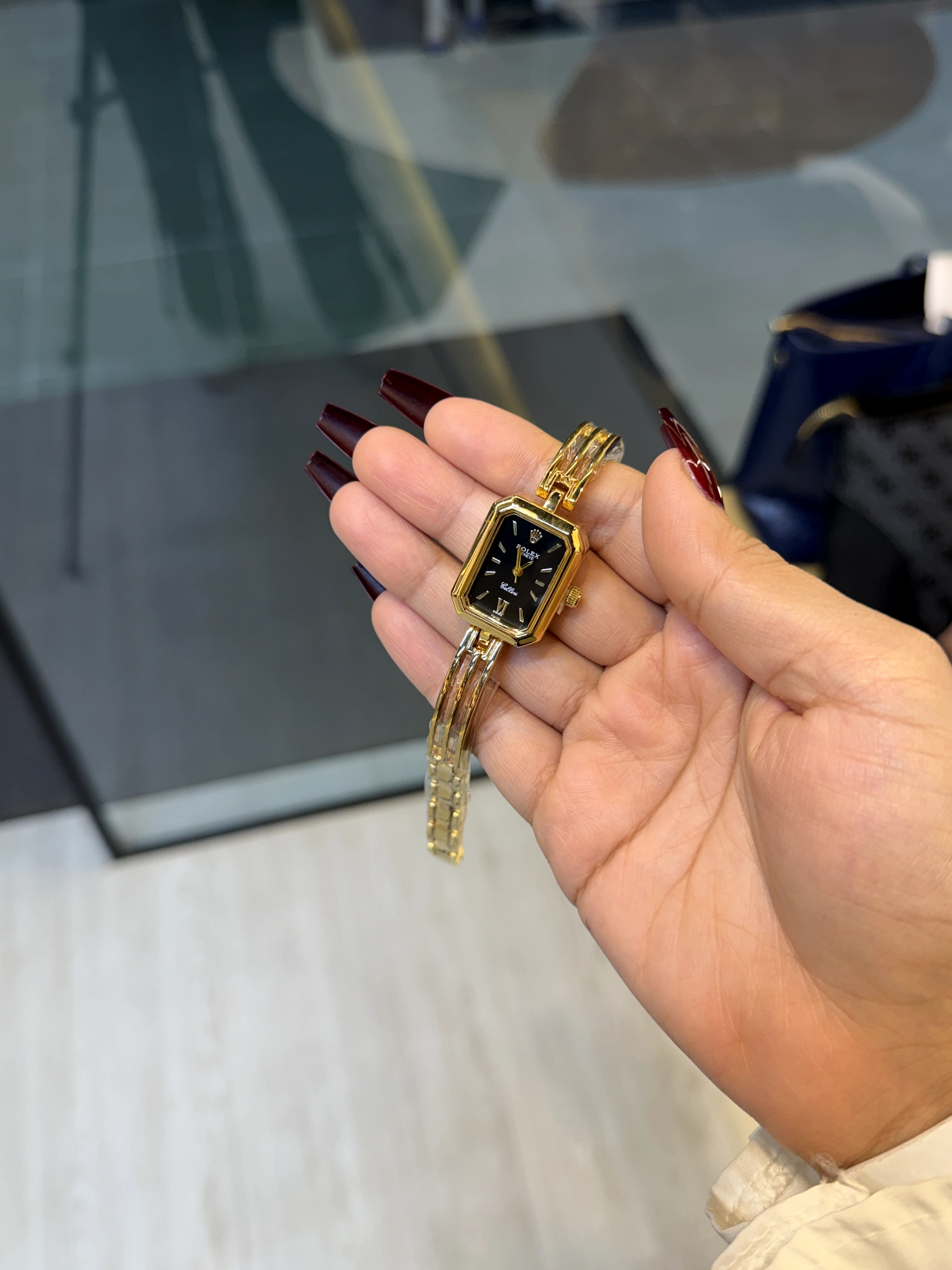 Premium Stainless Steel Watch RLX-001 (Black/Gold)