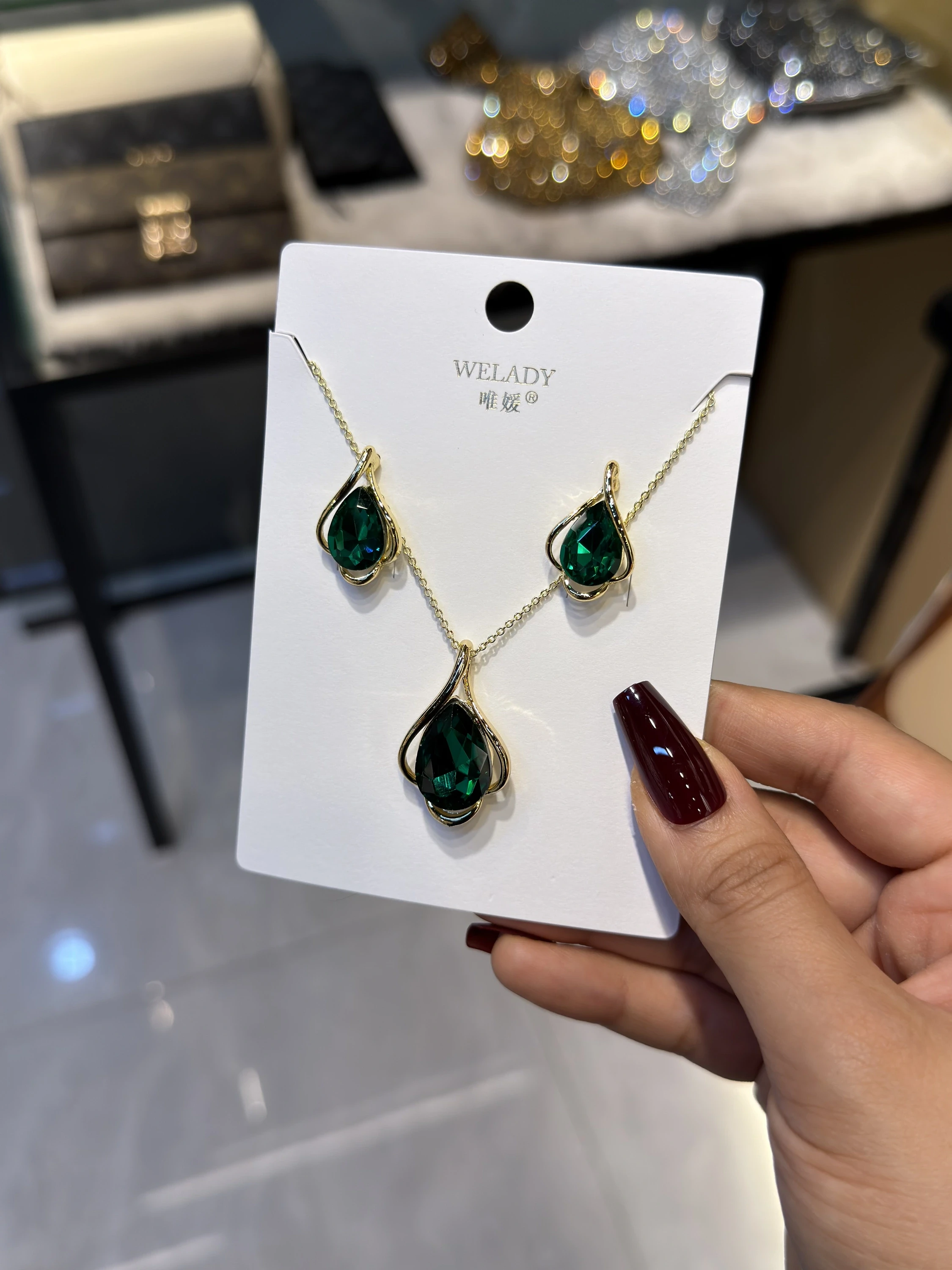 Exclusive Necklace Set – NKS-22 (Green)
