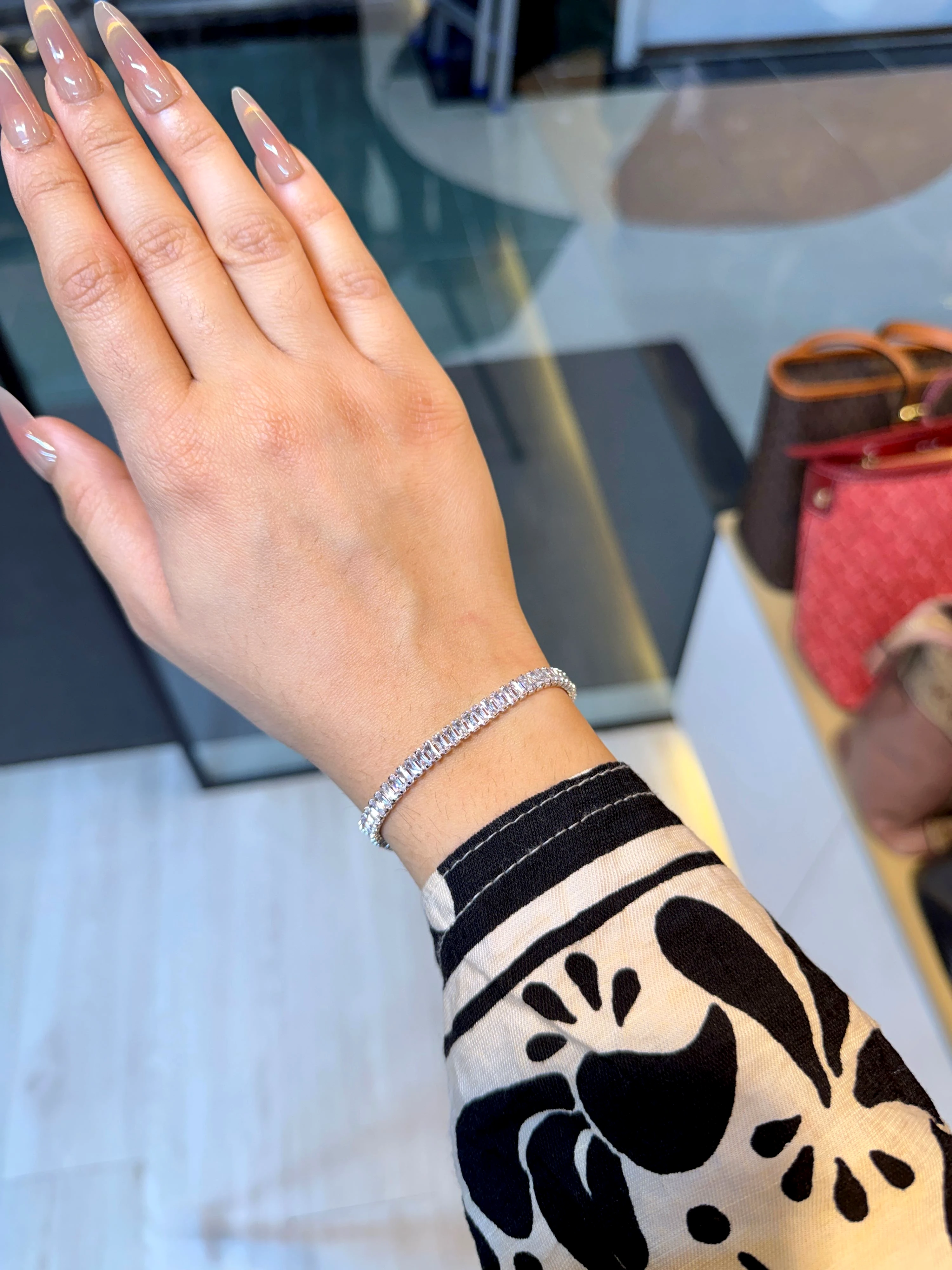 Premium Zircon Stone Bracelet - 9212193K001 (Crystal)