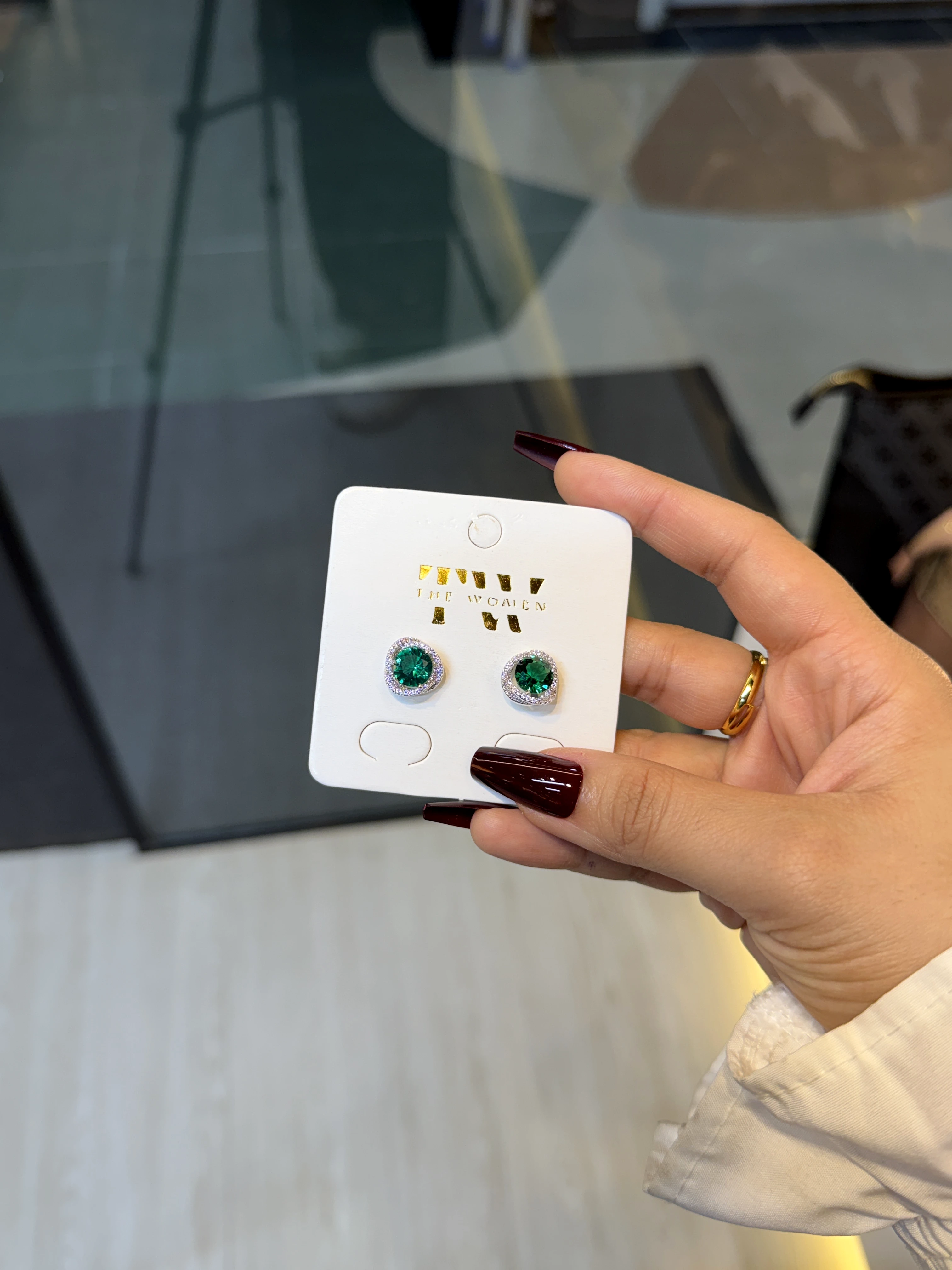 Exclusive Stone Earring - 12200721K126 (Green)