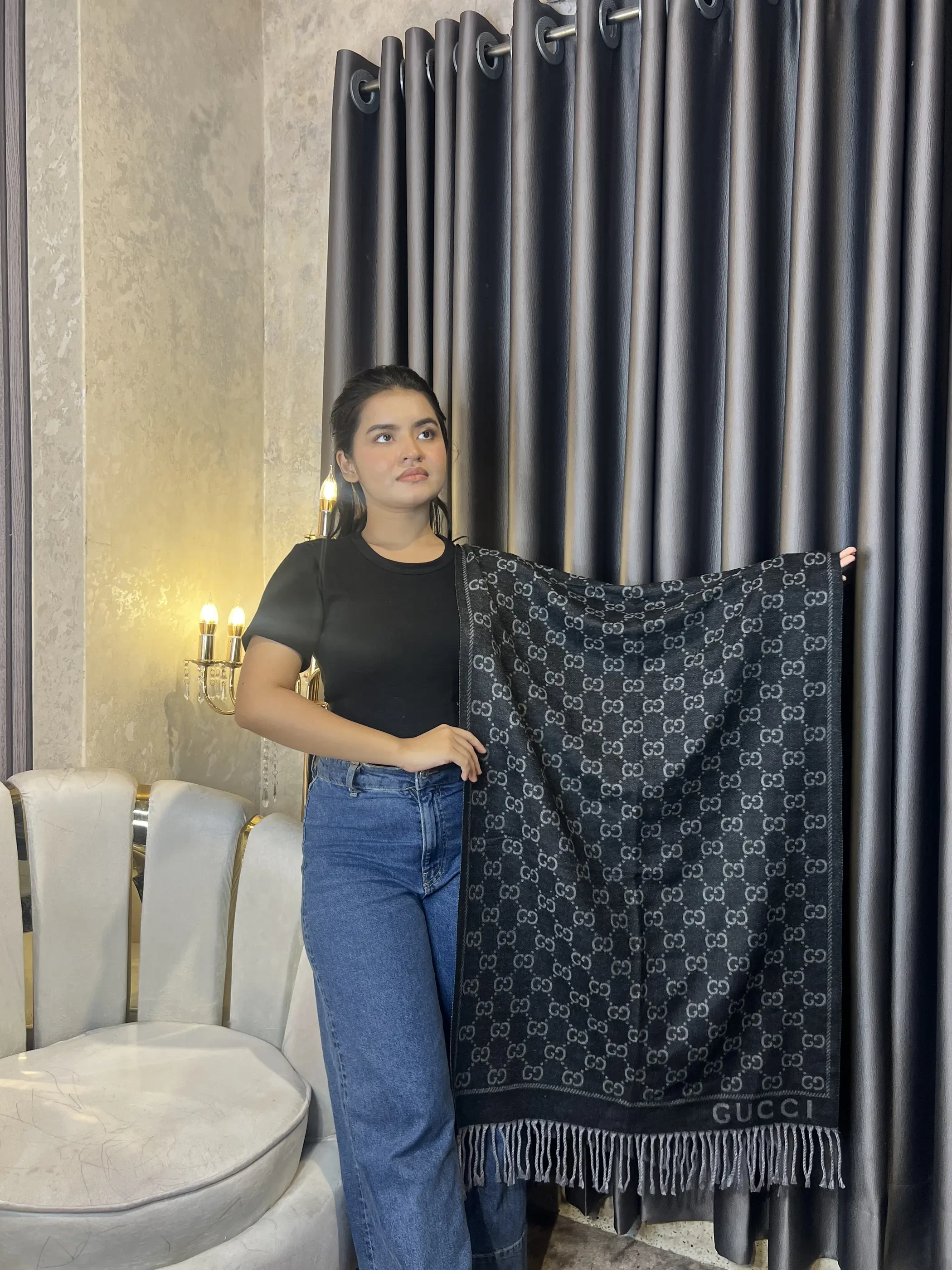 Winter Premium Shawl -GG-002 (Black)