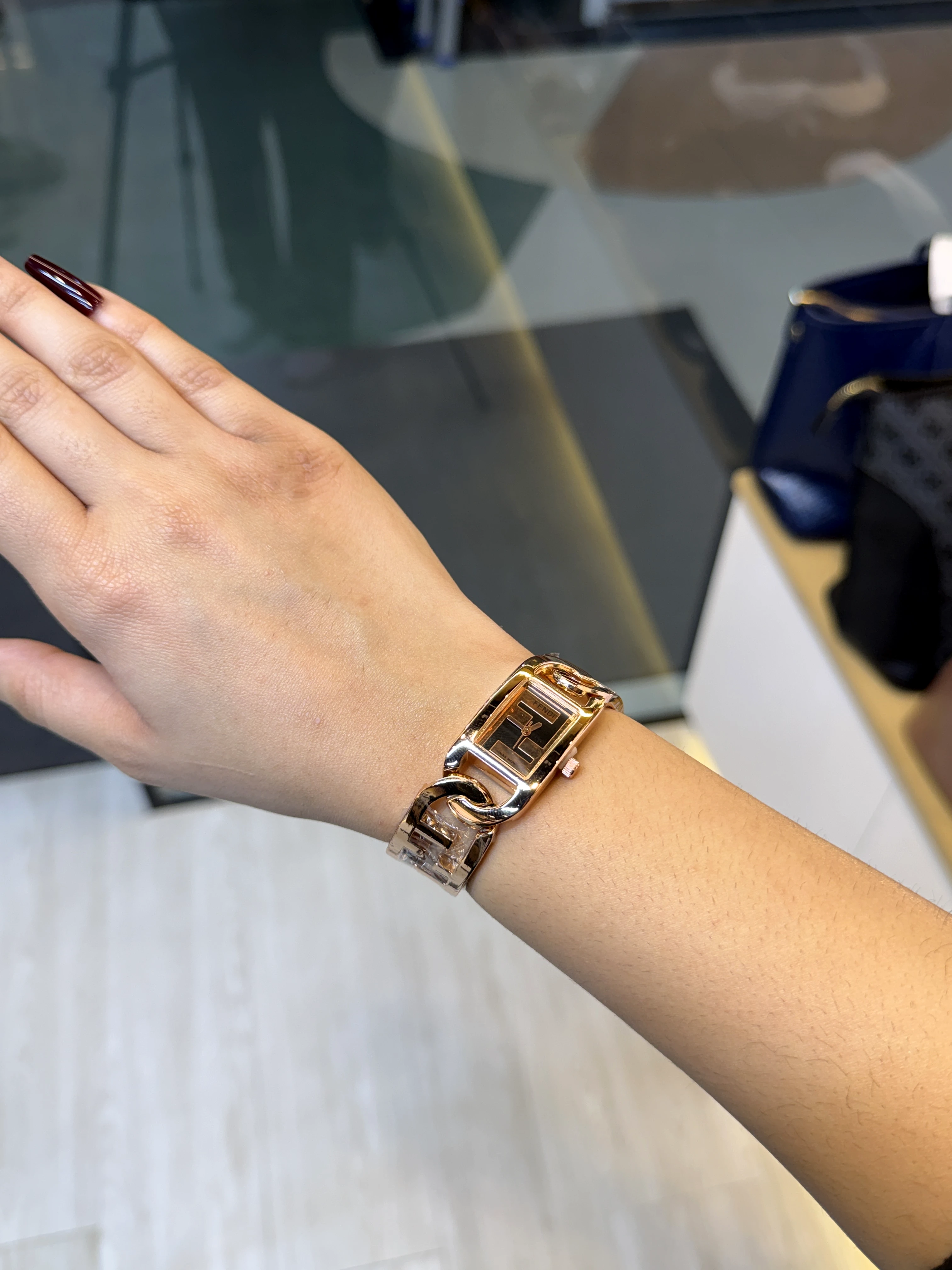 Premium Stainless Steel Watch FND-001 (Rose/Black)