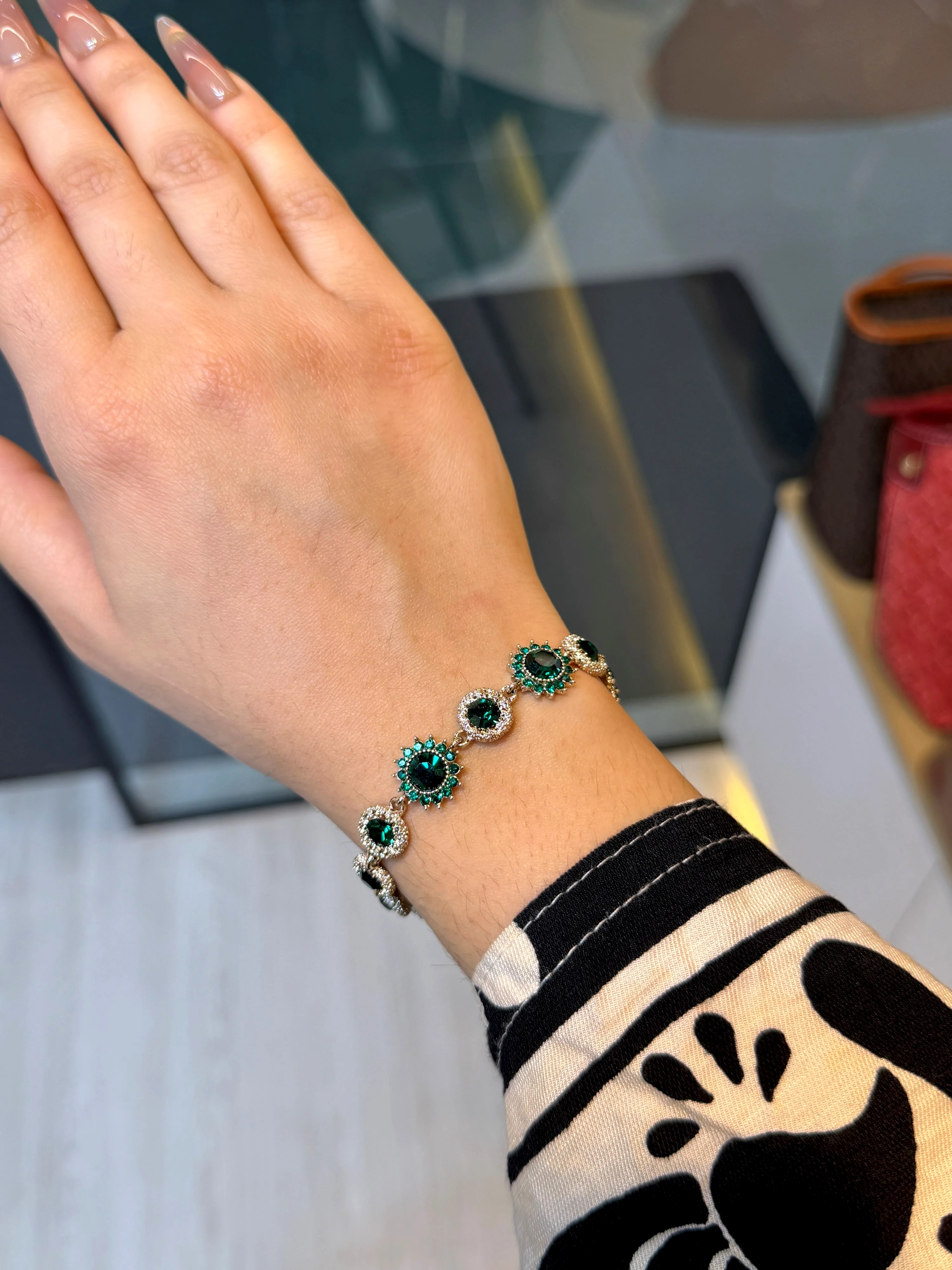 Premium Zircon Stone Bracelet - 9111126K082 (Green)