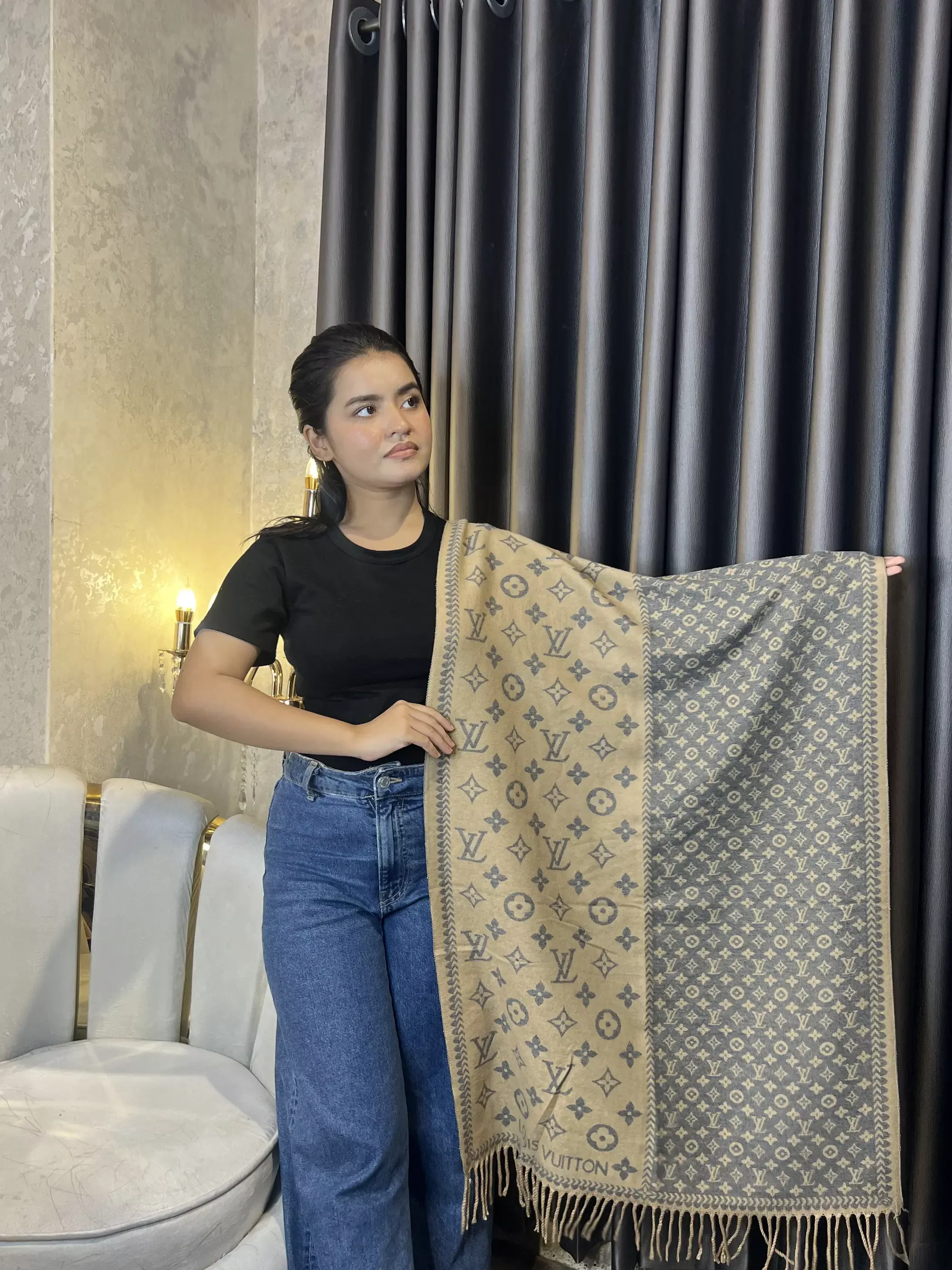 Winter Premium Shawl -LV-018 (Khaki)