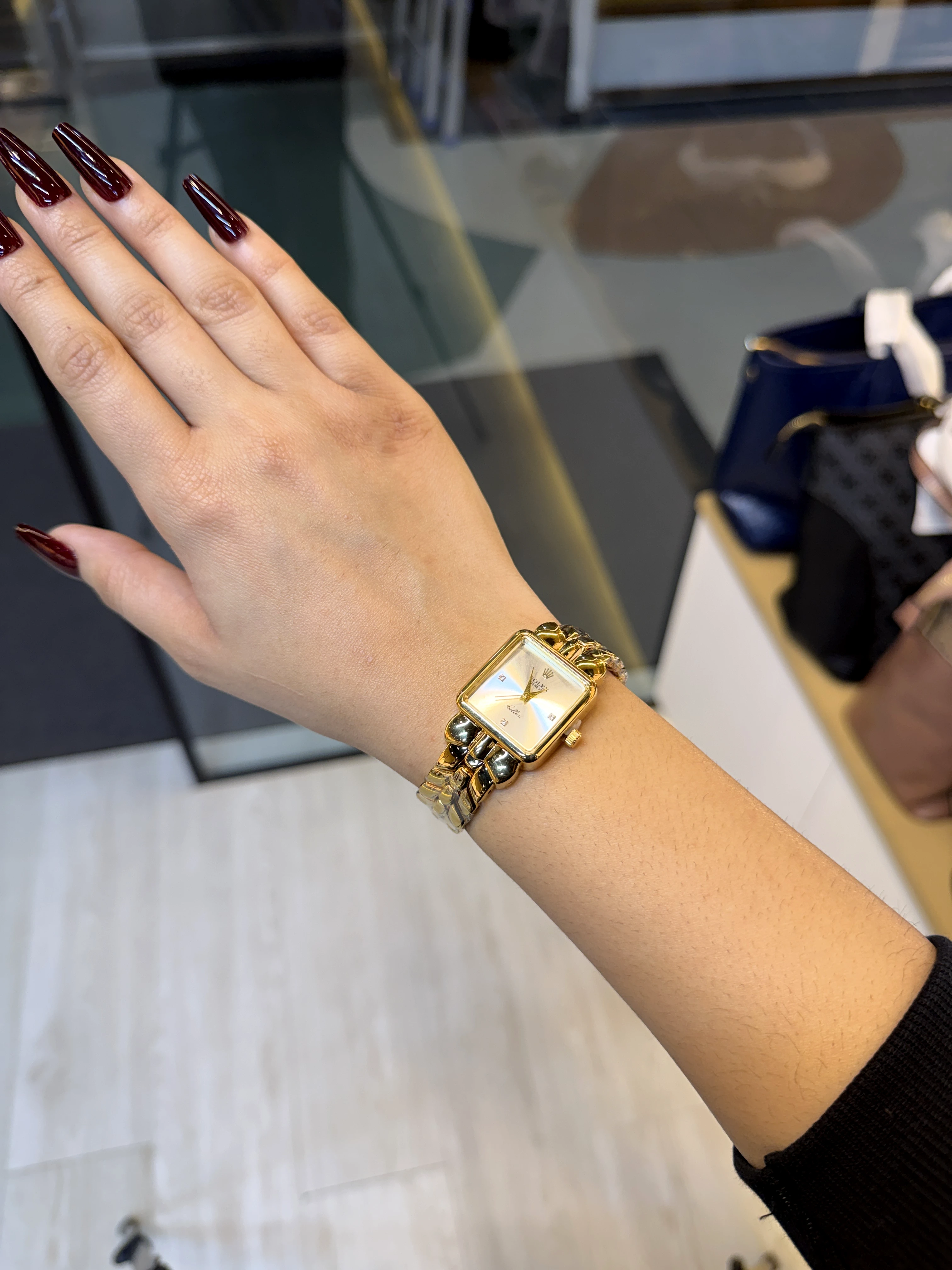 High-End Stainless Steel Watch RLX-002 (Gold/White)