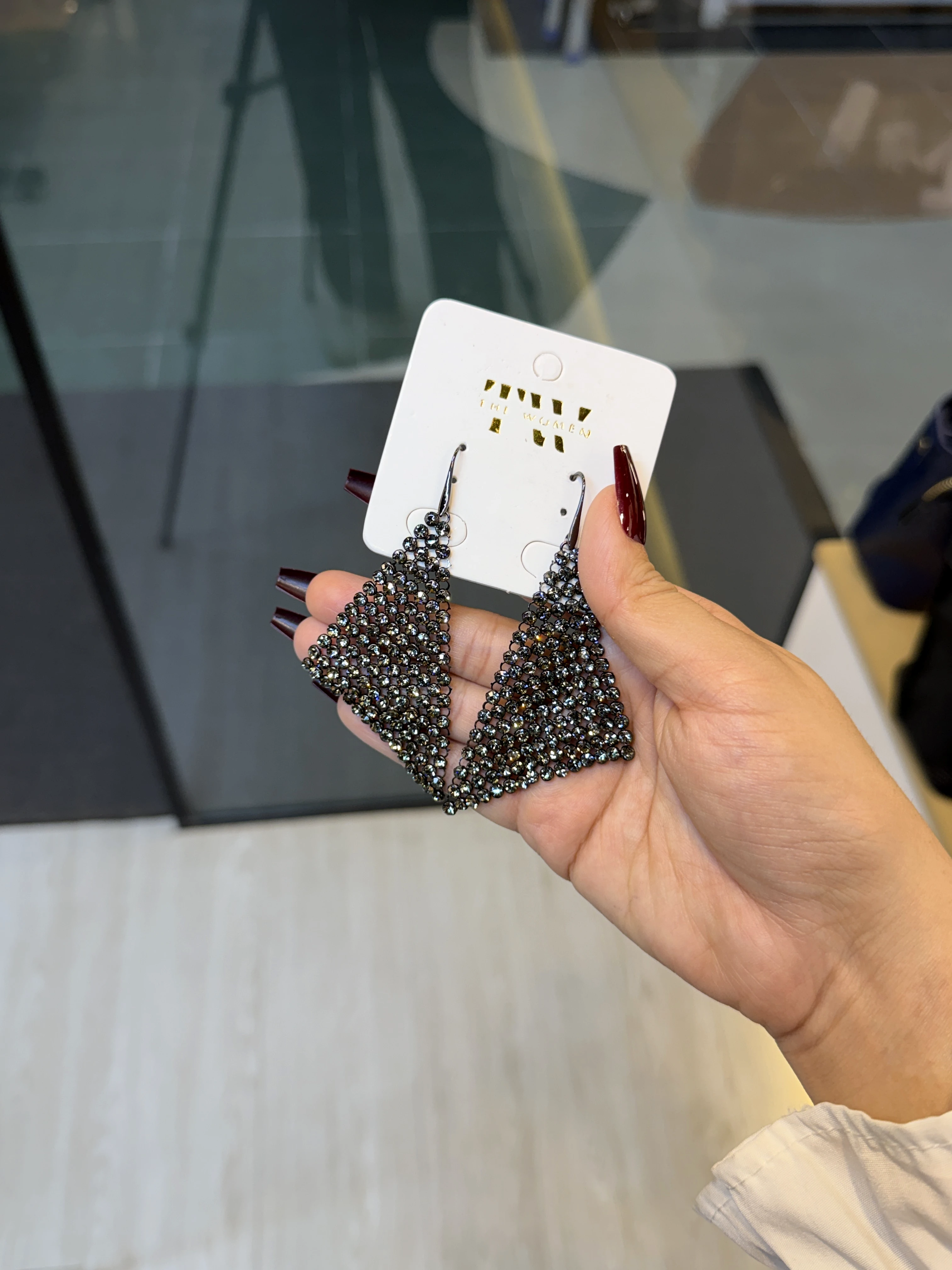 Exclusive Stone Earring - 1147976K013 (Black)