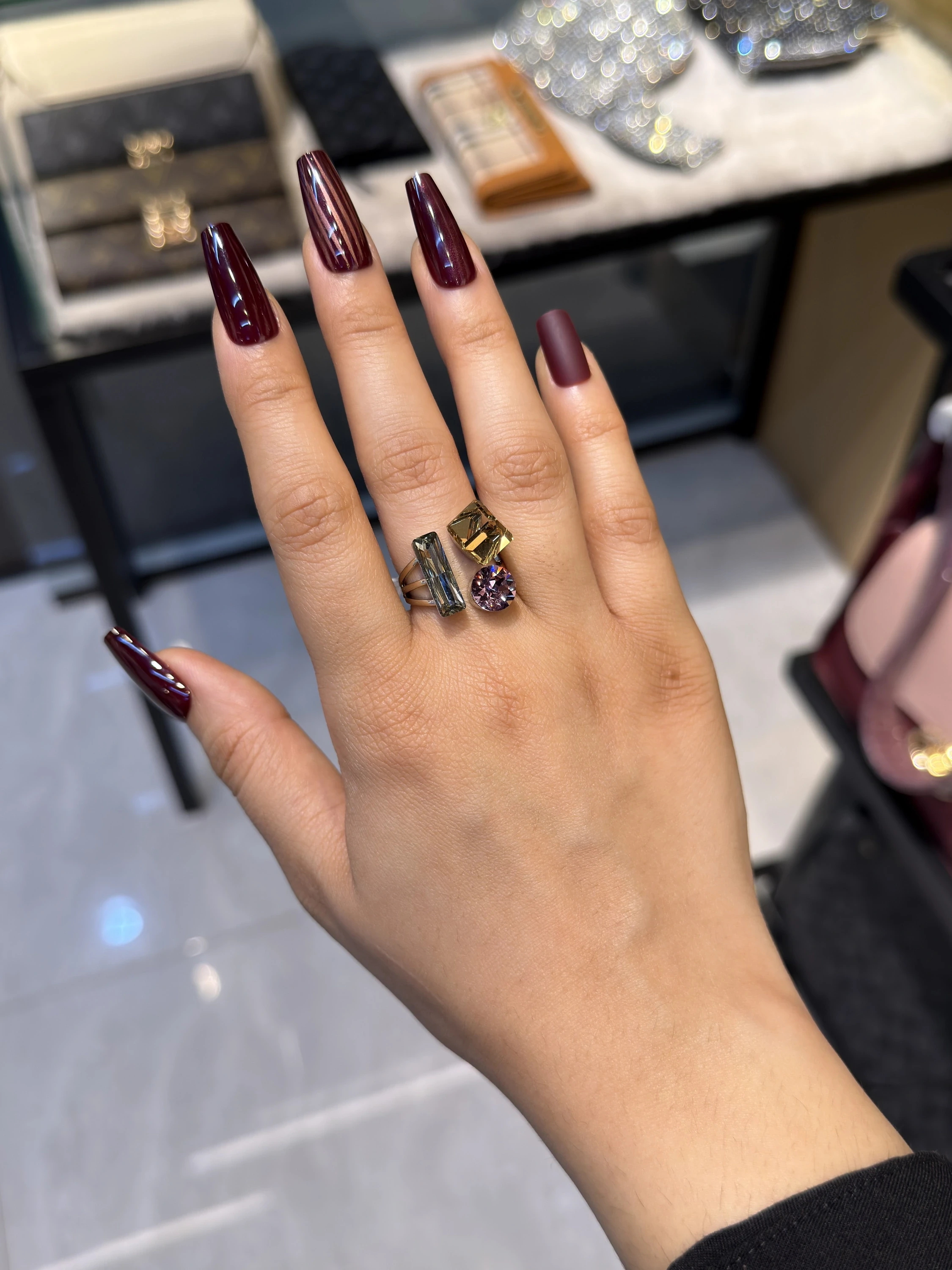 Exclusive Adjustable Ring-3200165K317