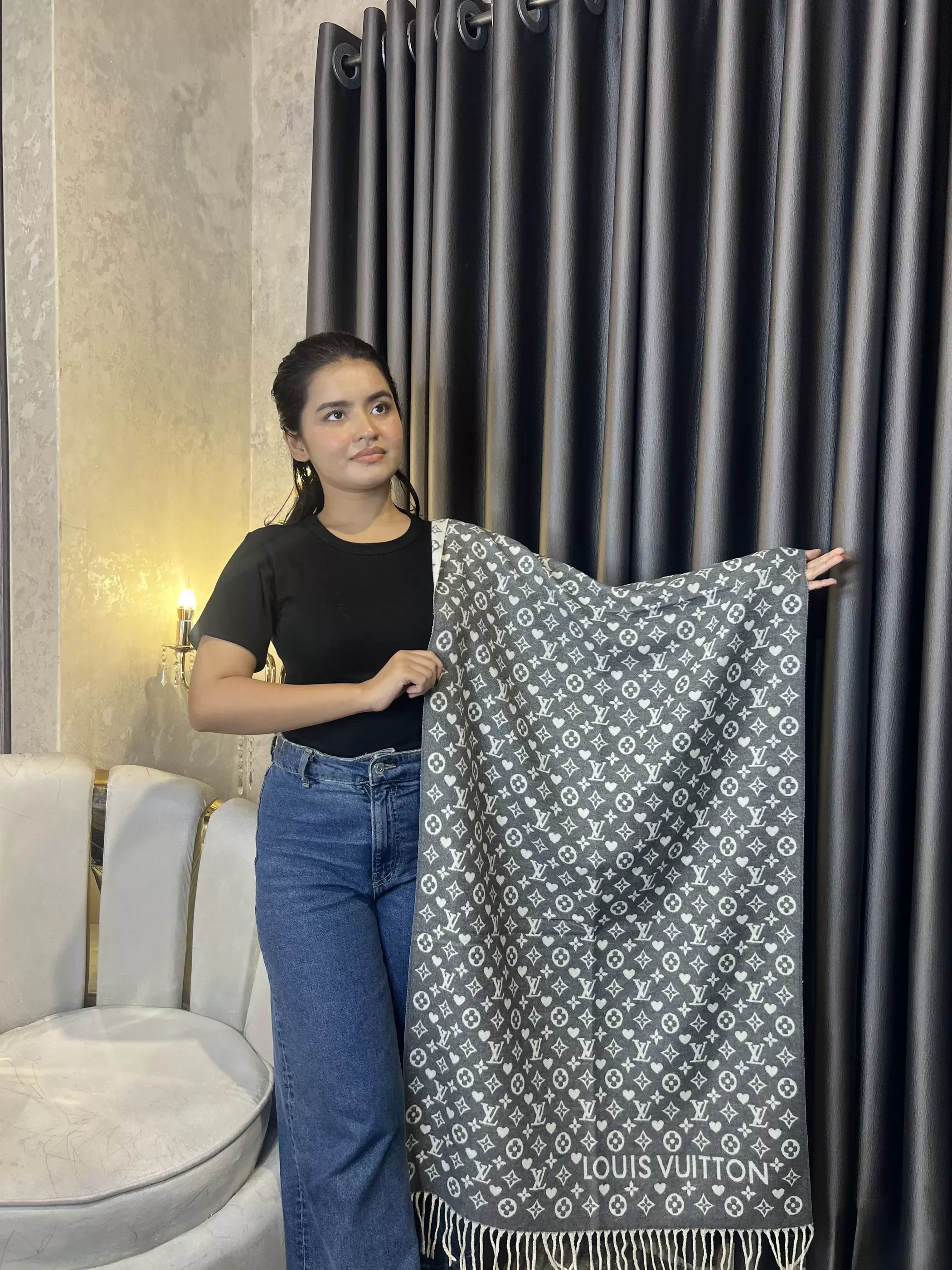 Winter Premium Shawl - LV-007 (Ash)