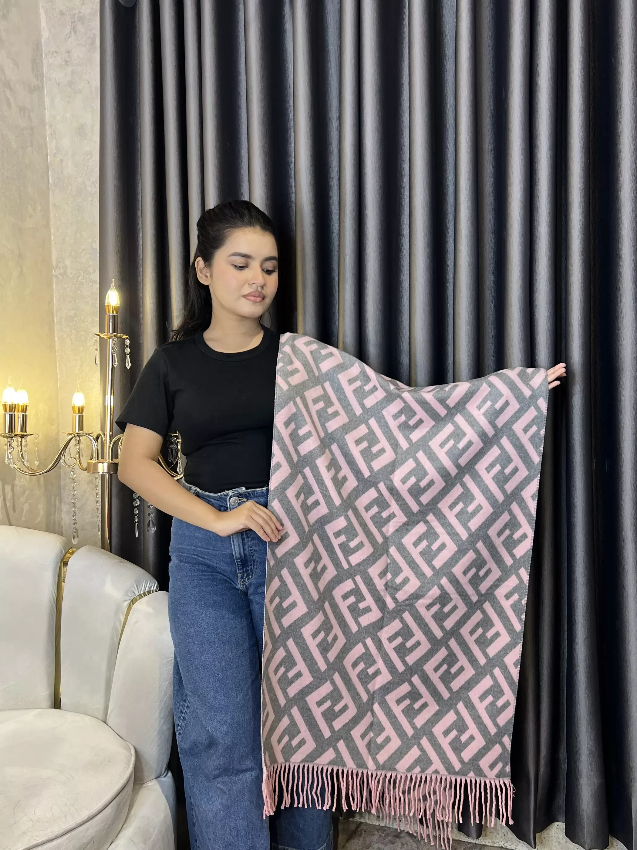 Winter Premium Shawl - FND-004 (Pink)