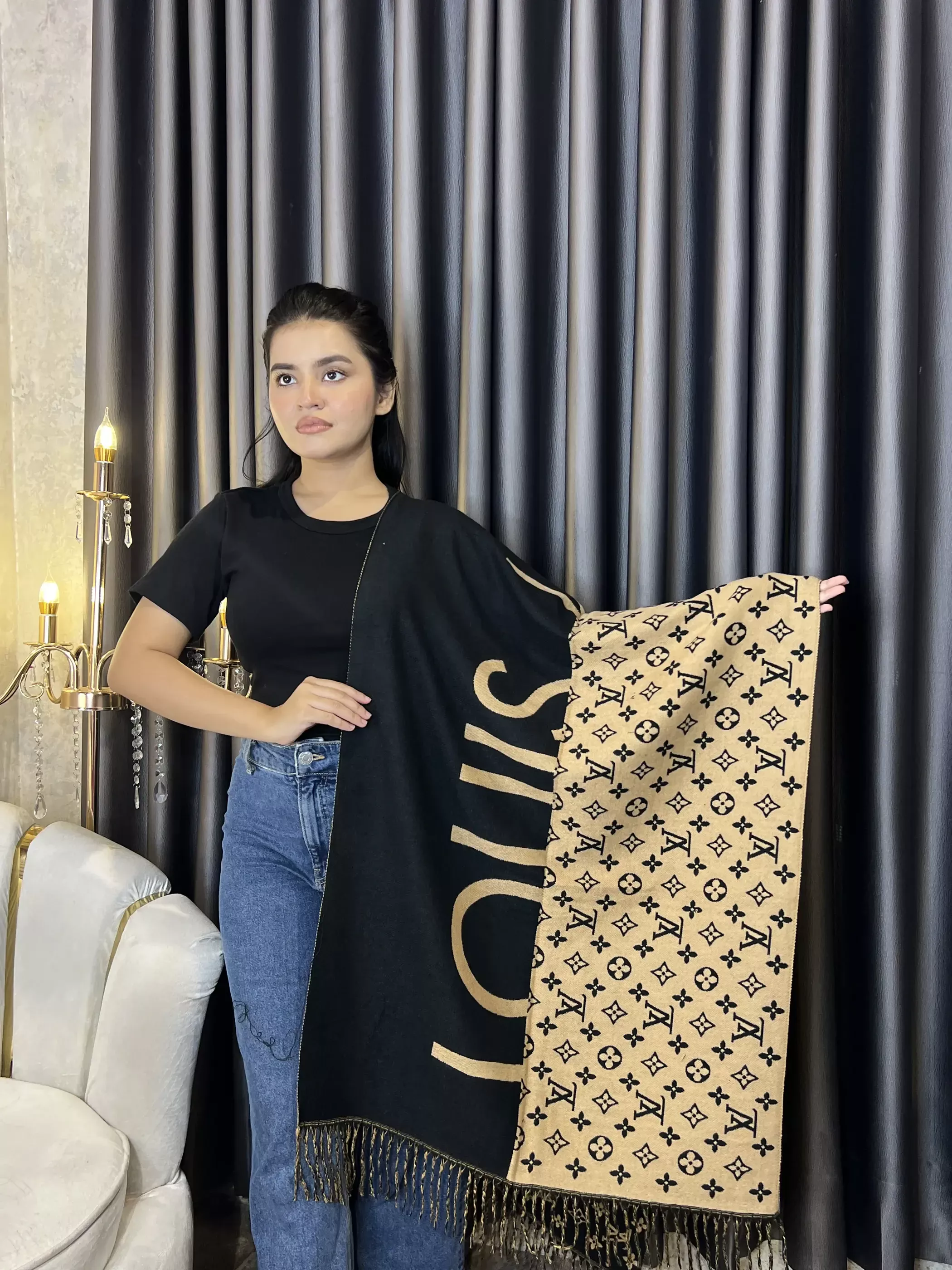 Winter Premium Shawl - LV-012 (Black)