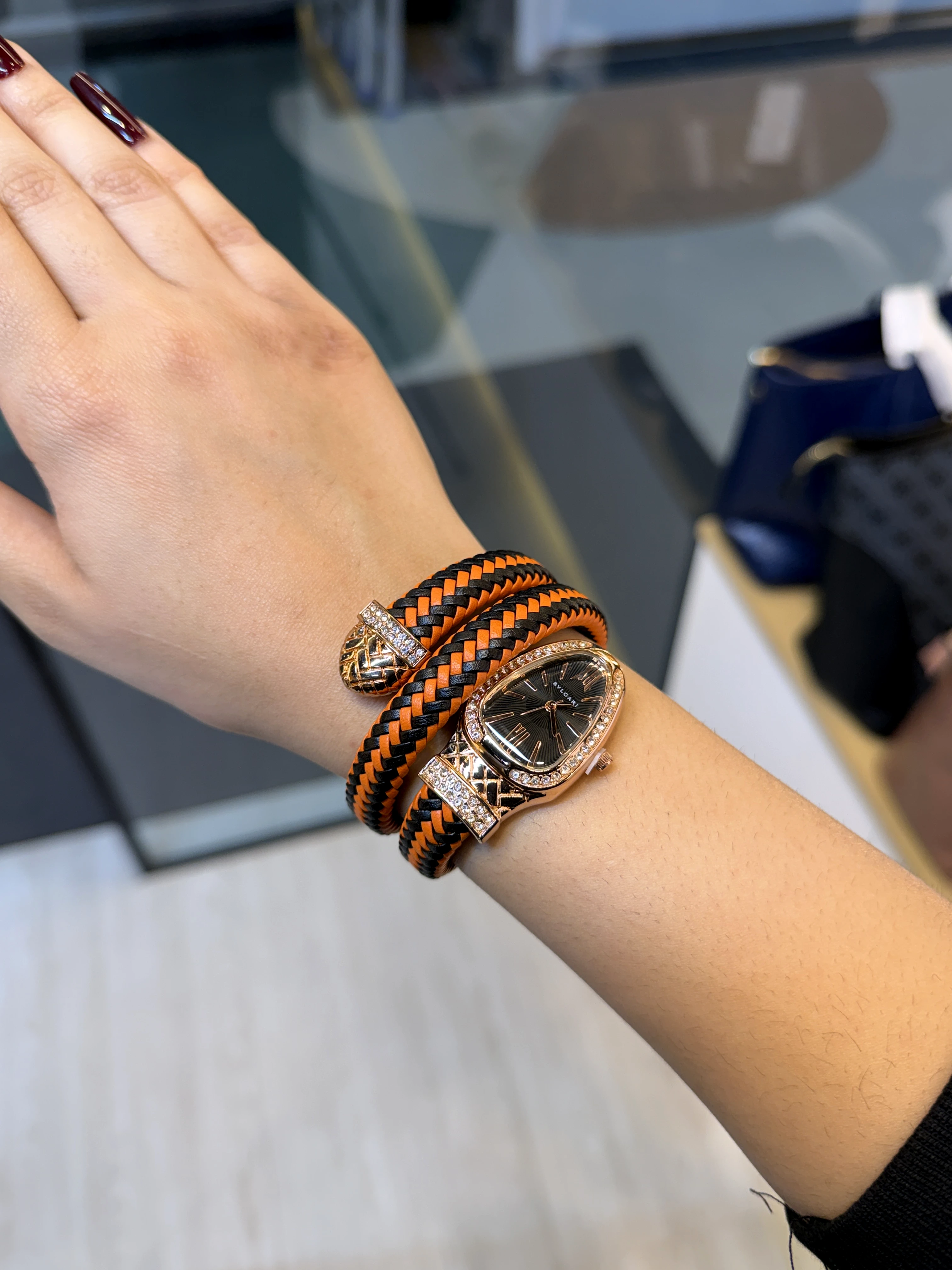 High-End Stainless Steel Watch BVL-005 (Black/Orange)