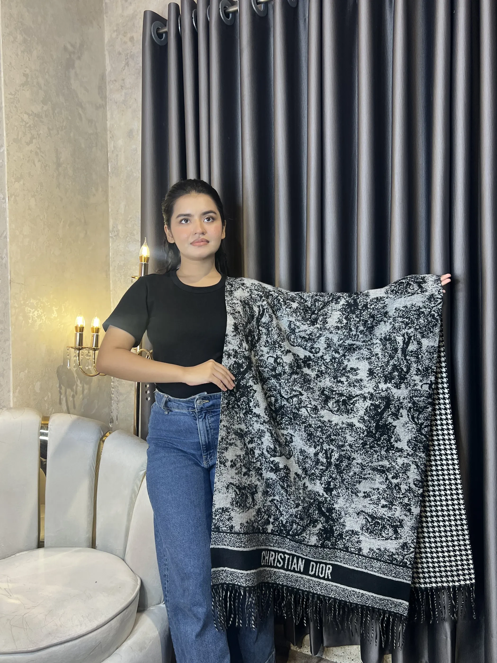 Winter Premium Shawl - CDR-005 (Black)