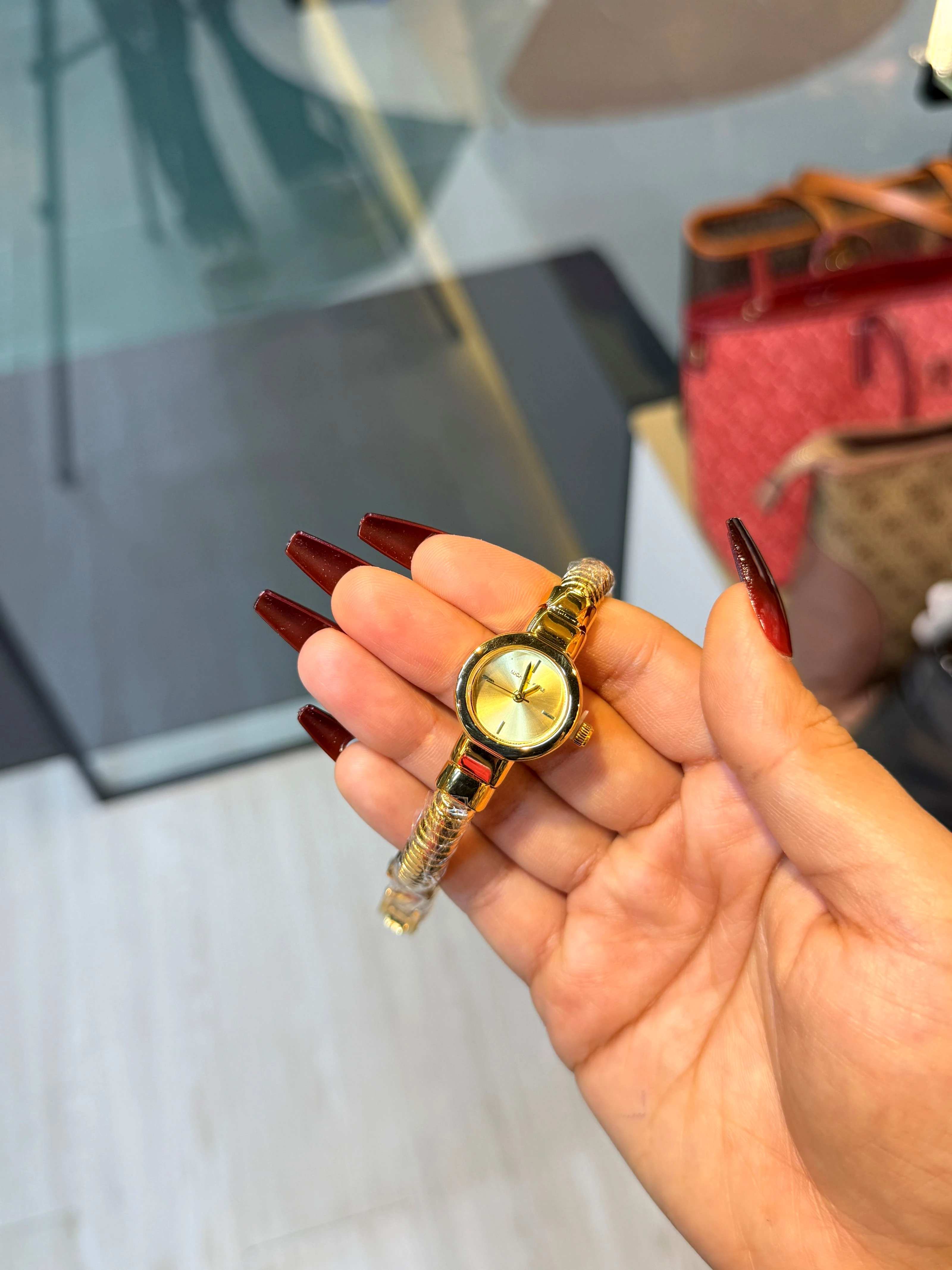 Premium Stainless Steel Watch MK-004 (Golden)