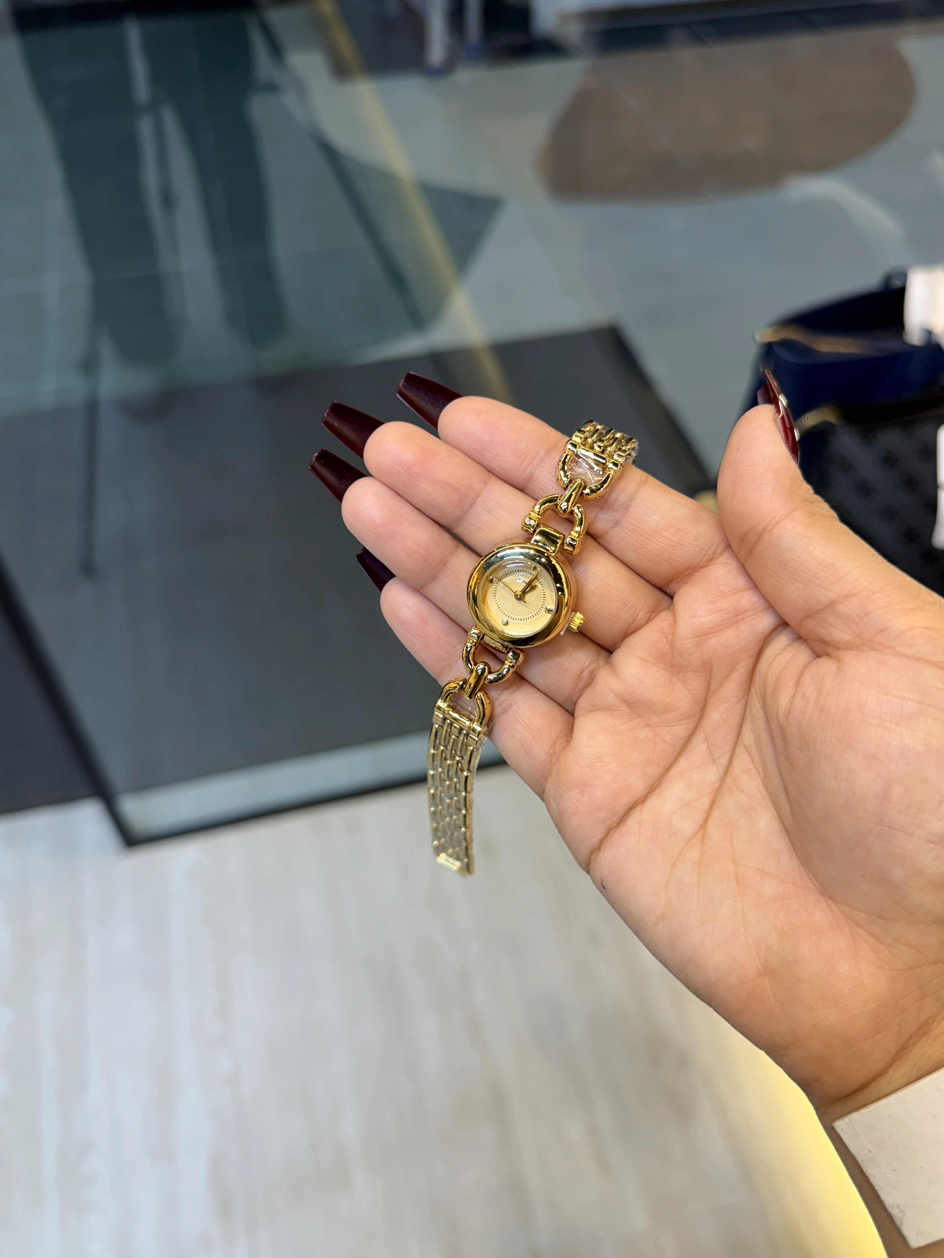 Premium Stainless Steel Watch CC-002 (Golden)