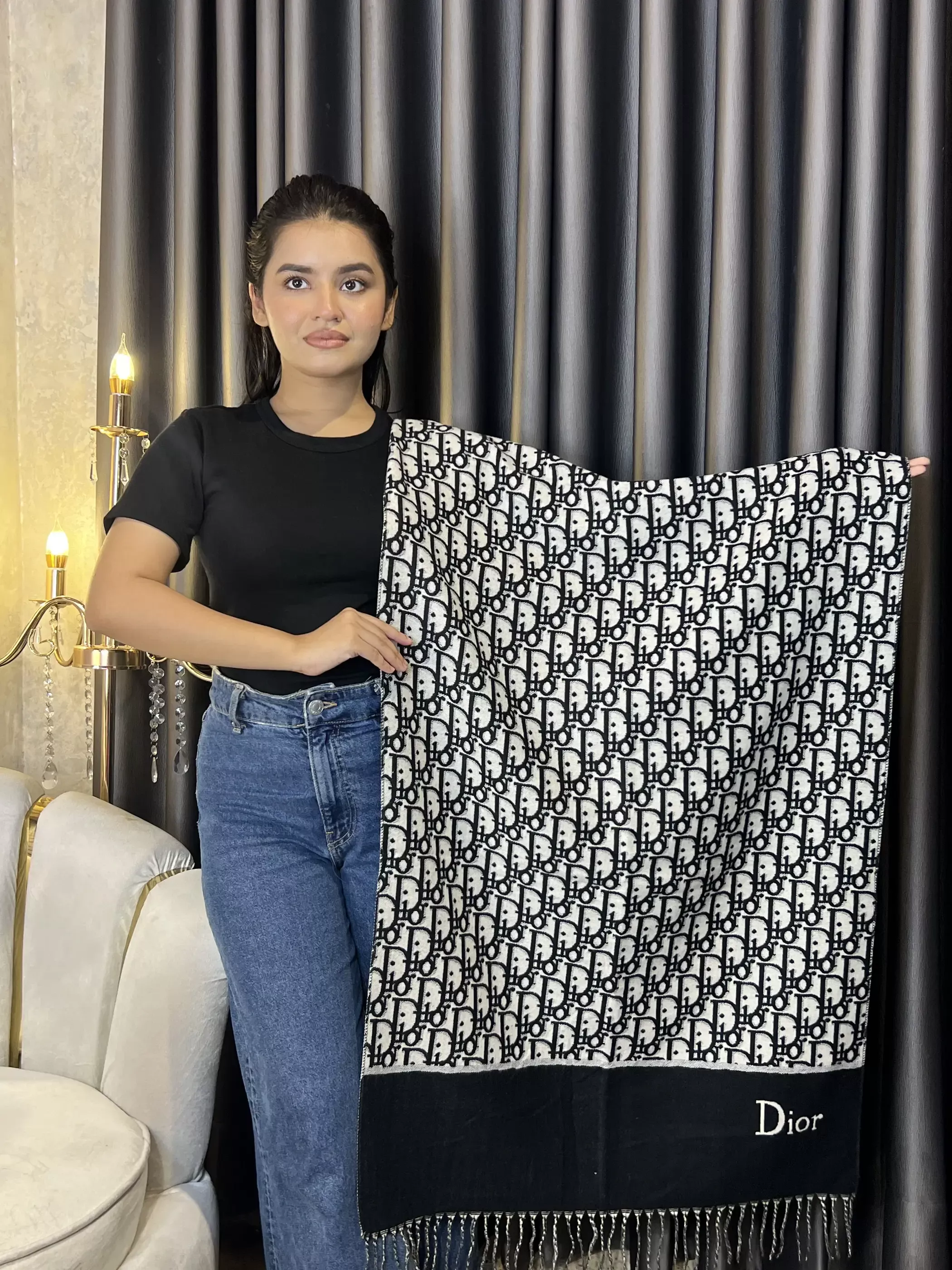 Winter Premium Shawl - CDR-001 (Black)