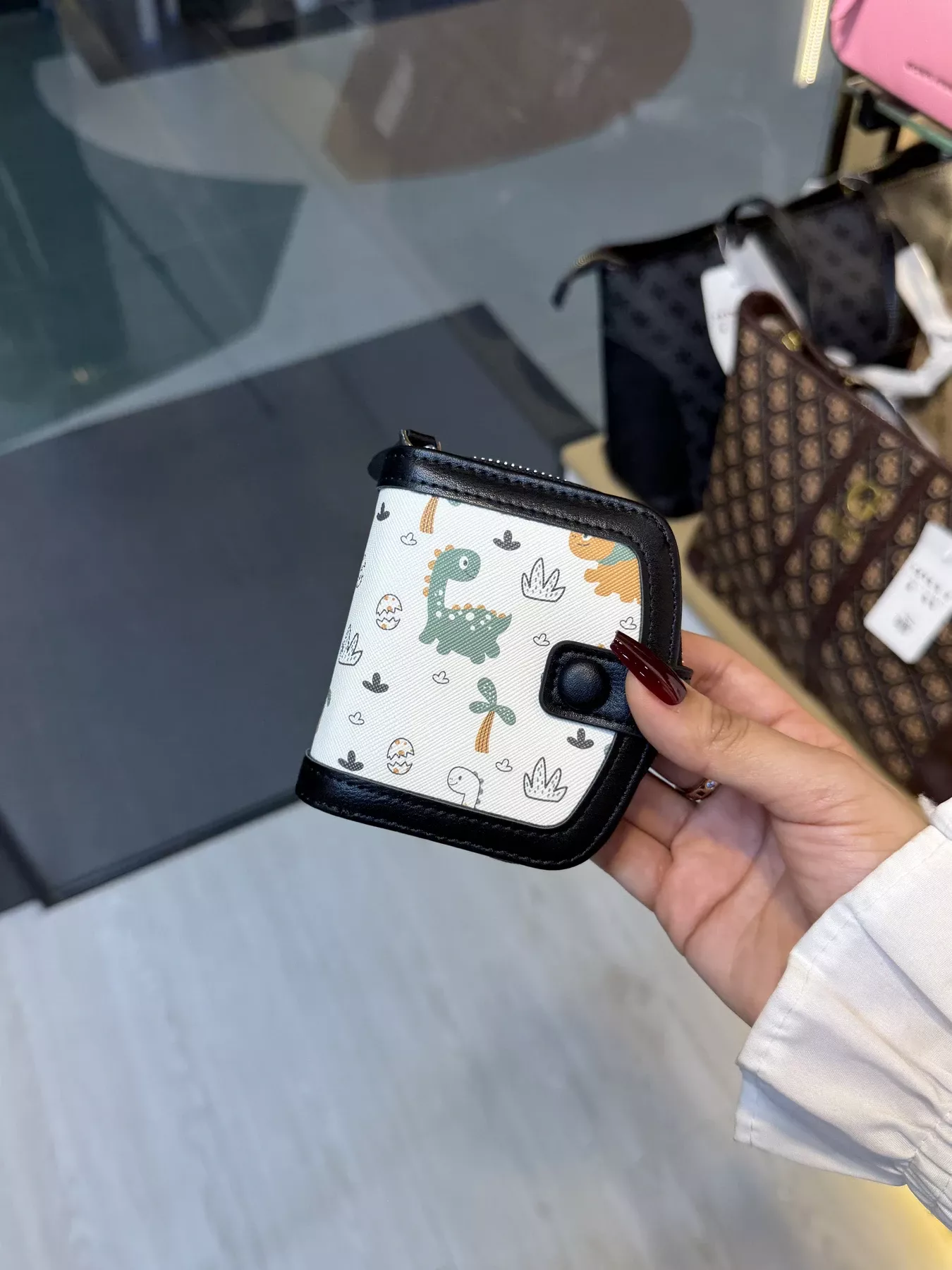 Elegant Ladies Wallet - WLT -  547 (Black)