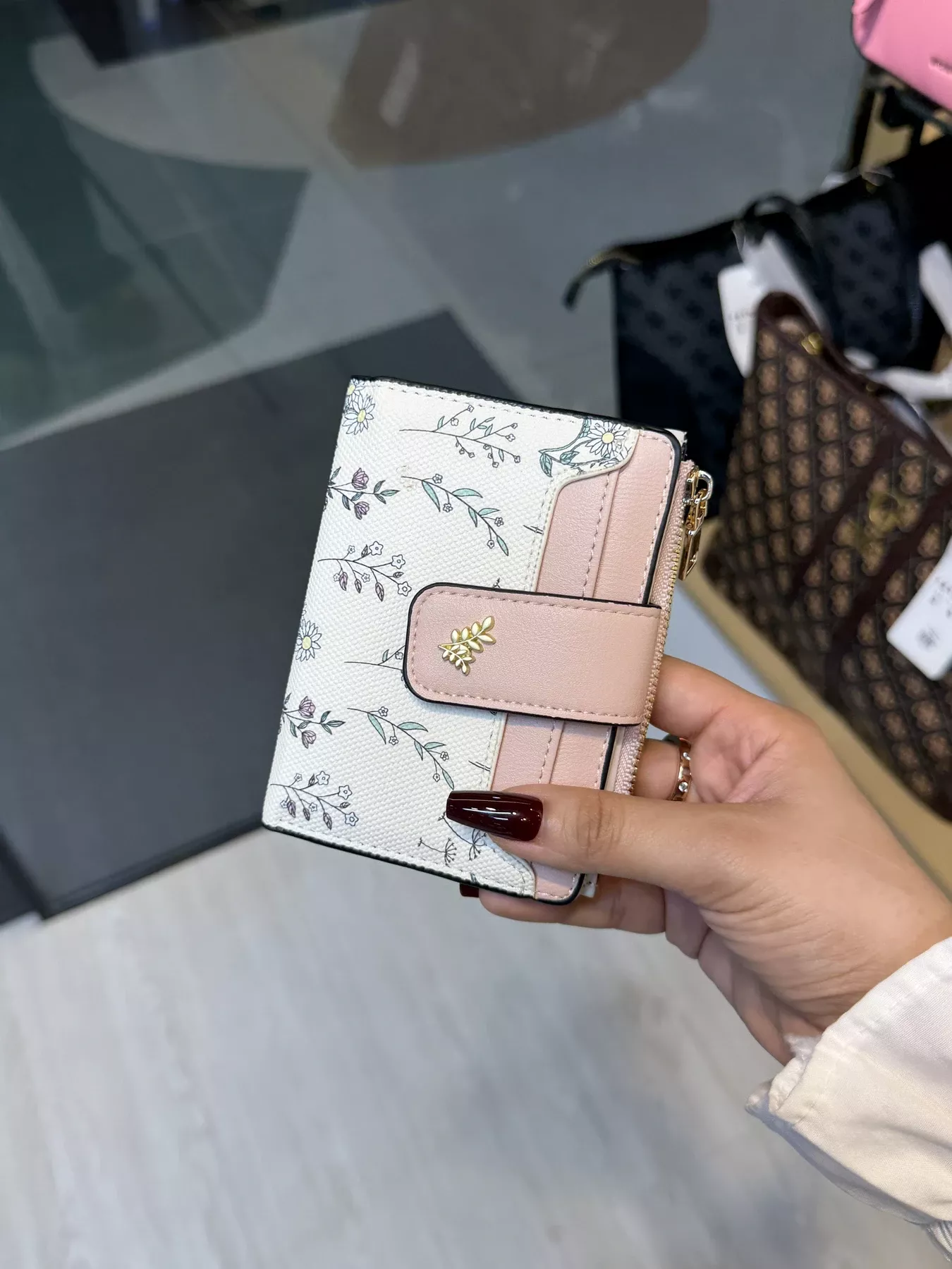 Elegant Ladies Wallet - WLT -  62307 (Light Pink)