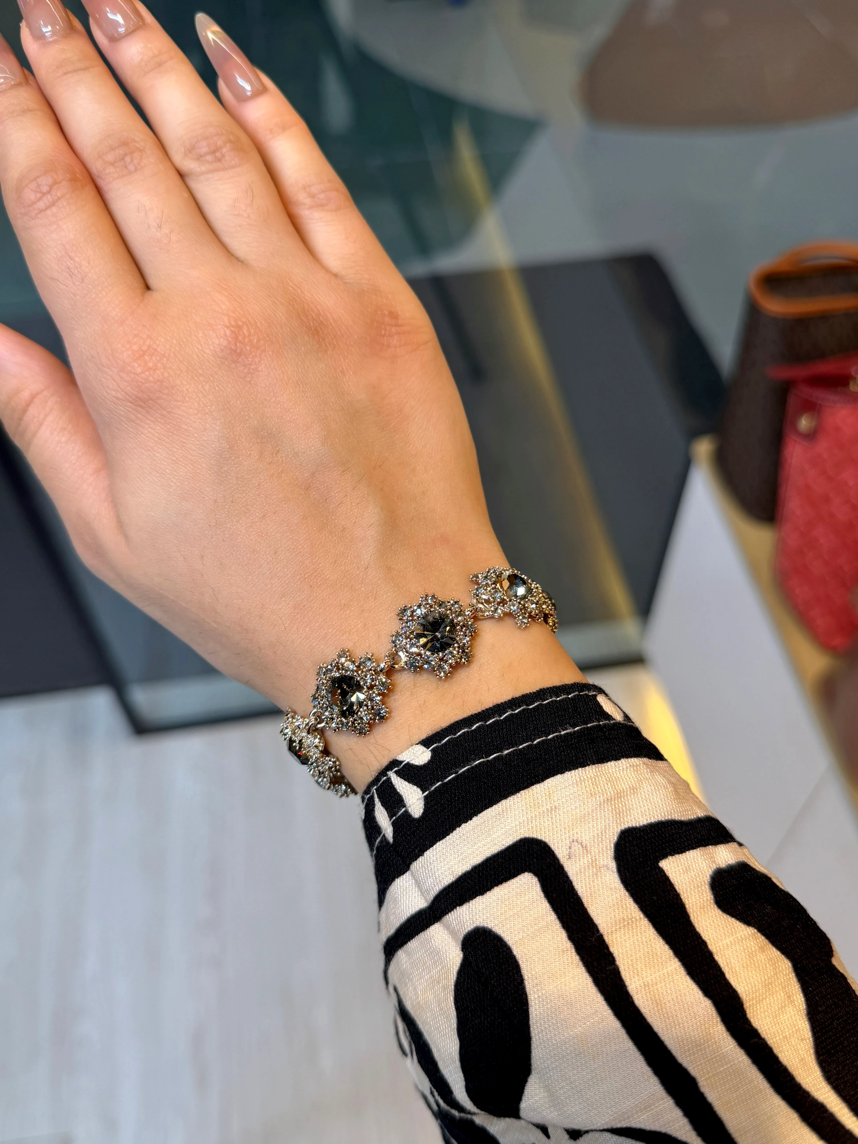 Premium Zircon Stone Bracelet - 8100002K084 (Grey)