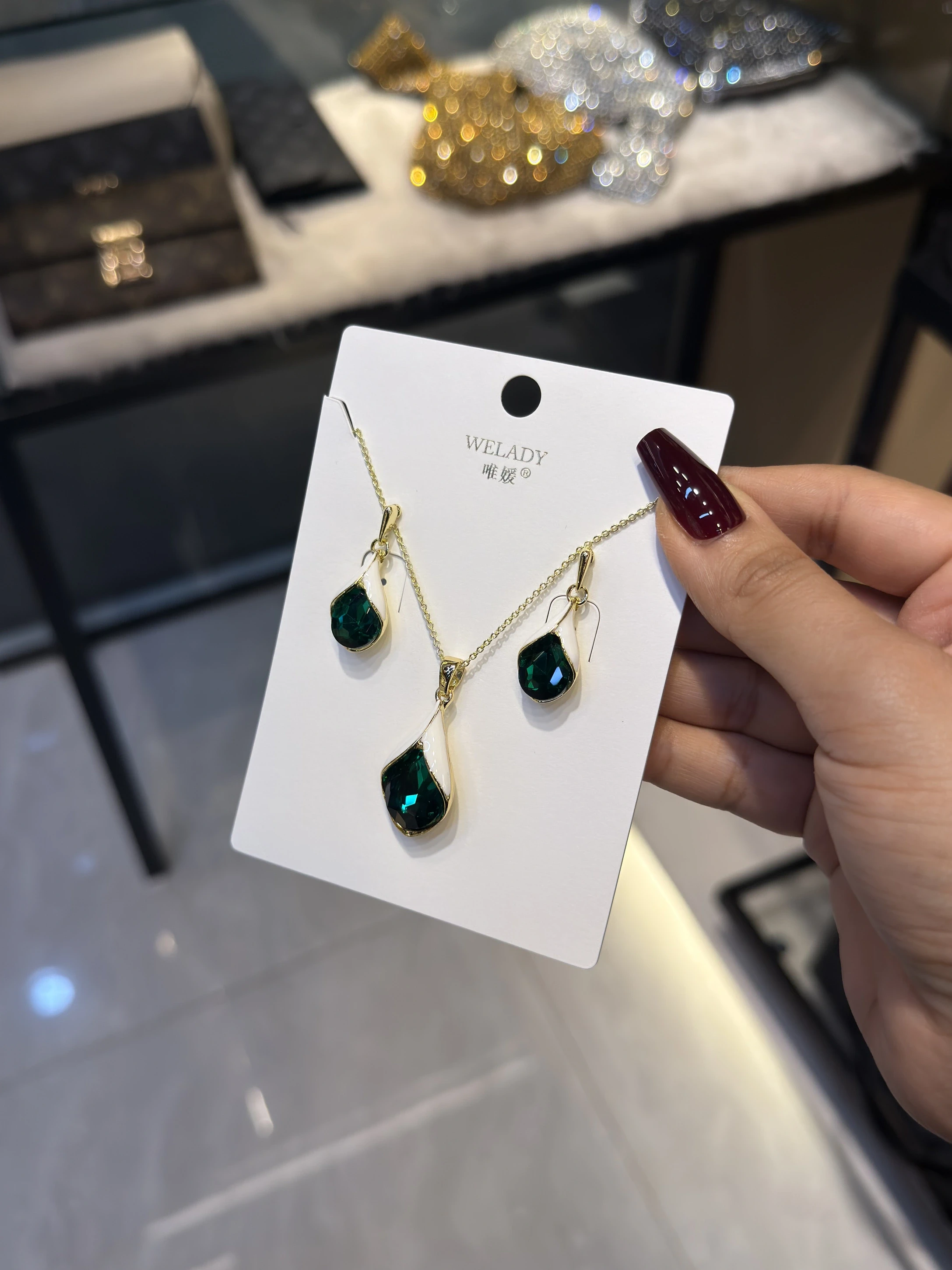 Exclusive Necklace Set – NKS-53 (Green)