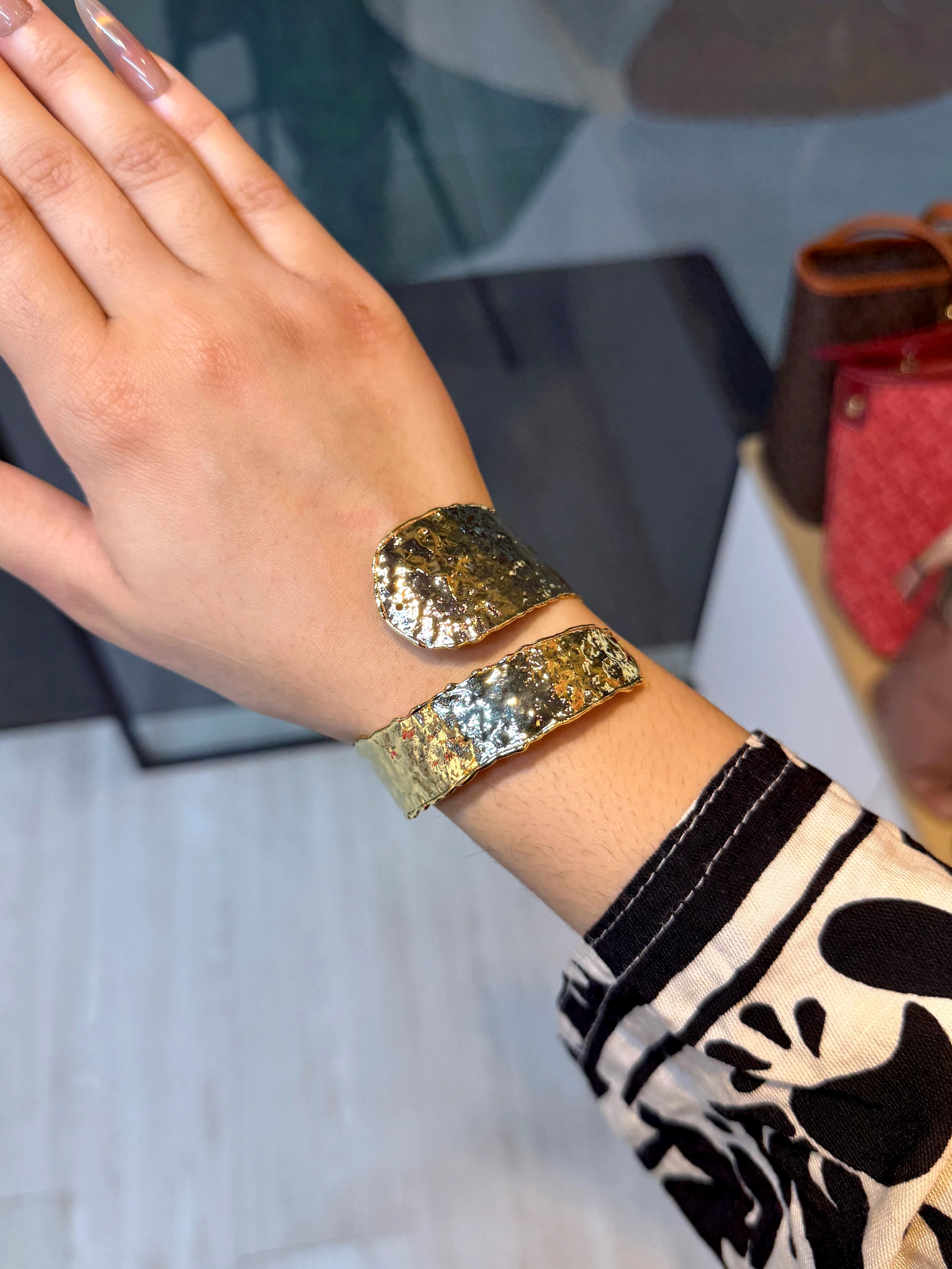 Exclusive Plated Handcuff Bangles - 9110056K071 (Golden)