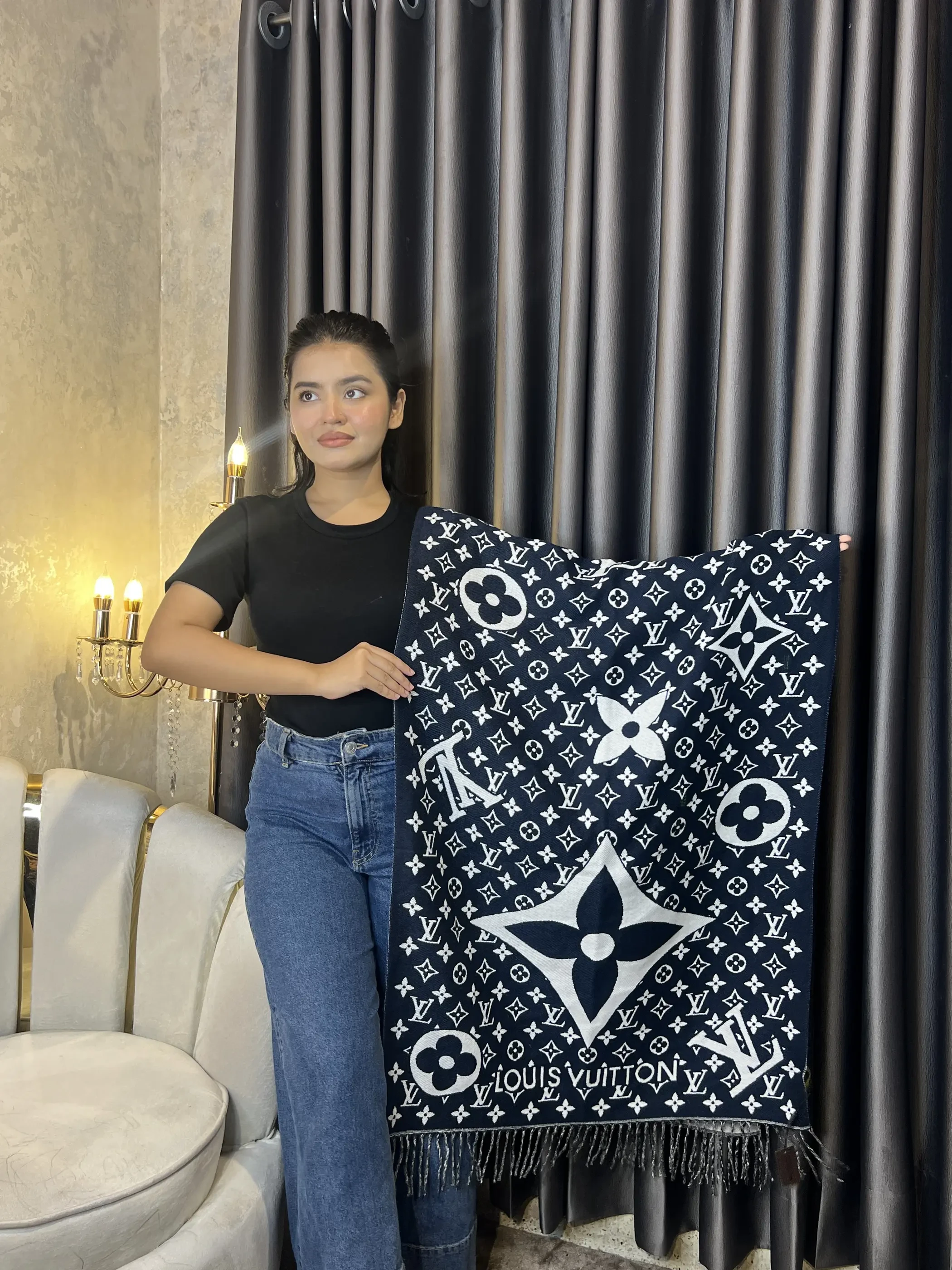 Winter Premium Shawl -LV-006 (Blue)