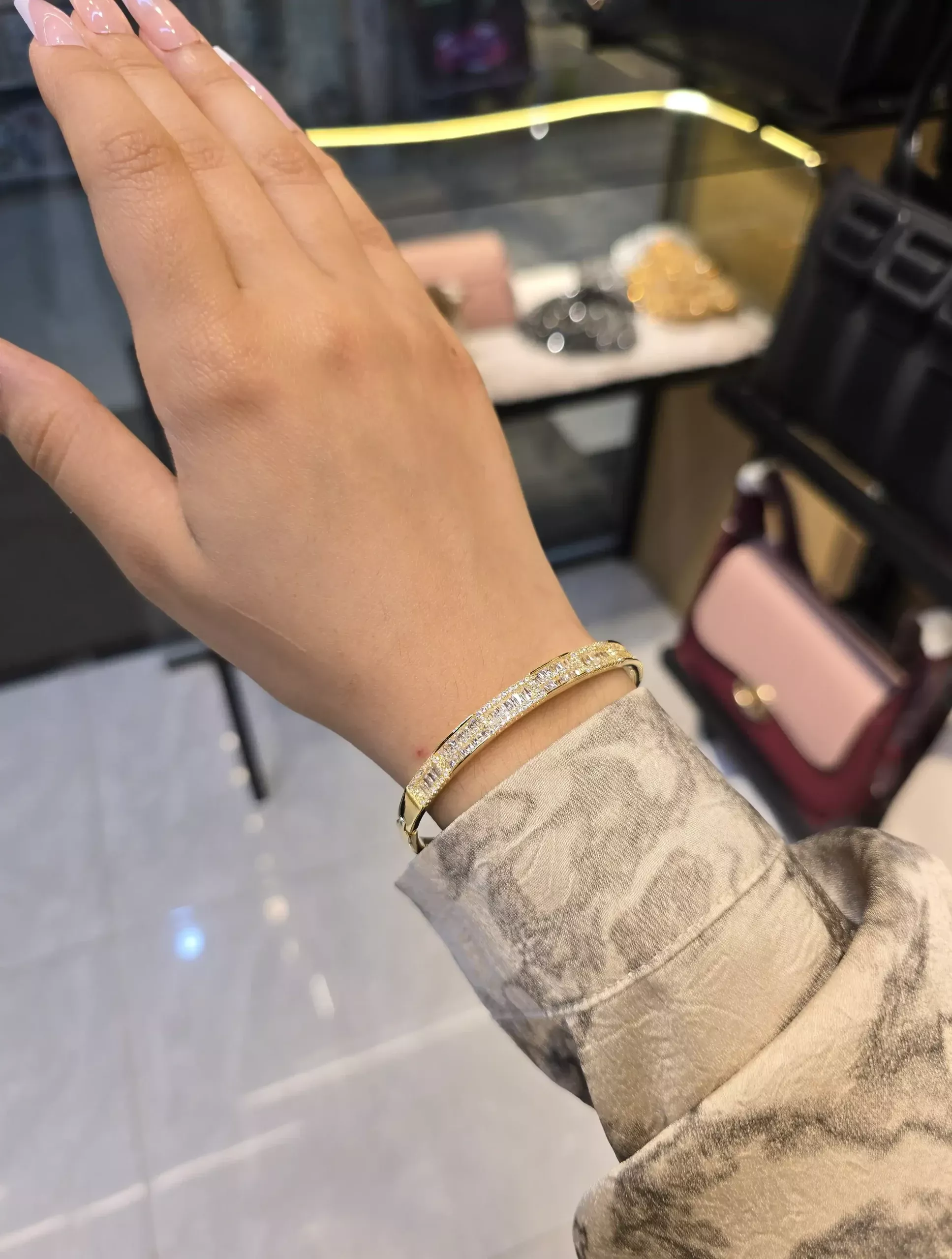 Zircon Stone Imported Bangles - 9107250K011