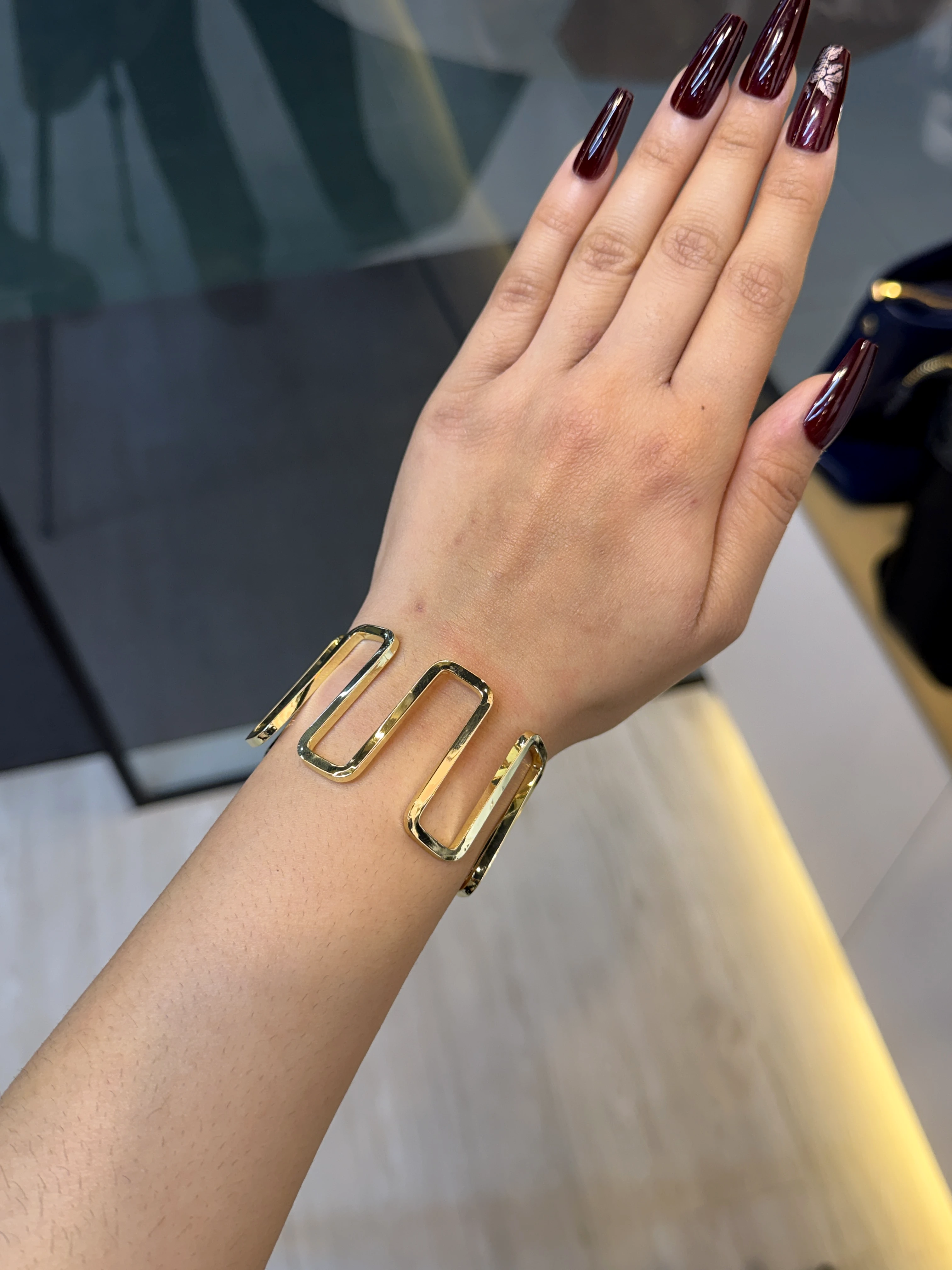 Exclusive Plated Handcuff Bangles - 9109131K071 (Golden)