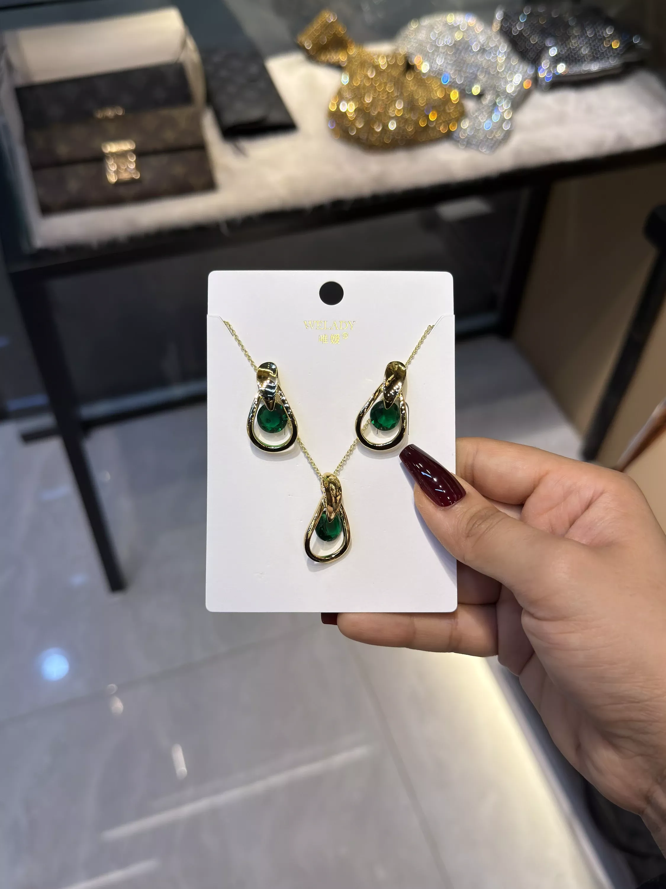 Exclusive Necklace Set – NKS-19 (Green)