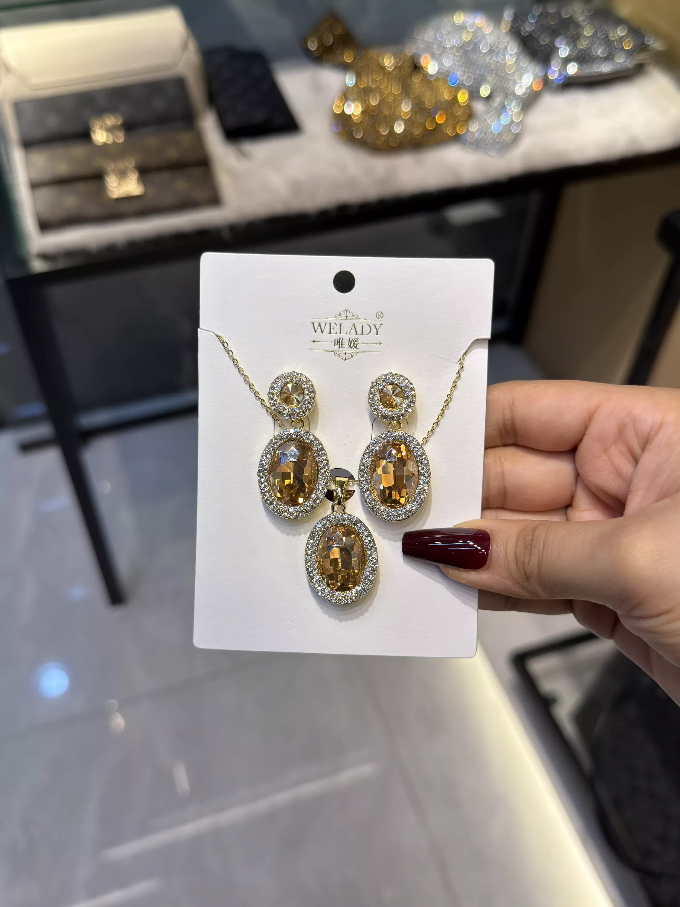 Exclusive Necklace Set – NKS-01 (Brown)