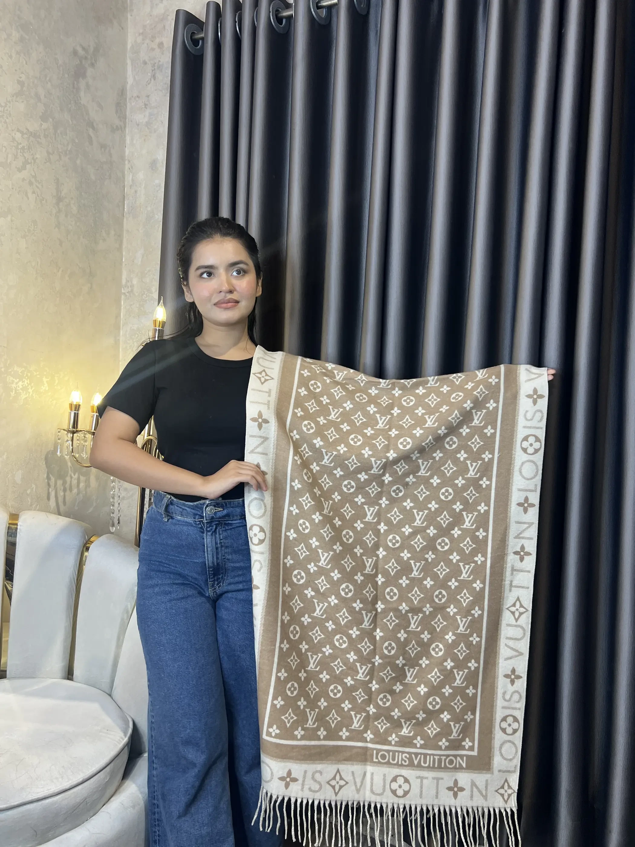 Winter Premium Shawl - LV-013 (Beige&White)