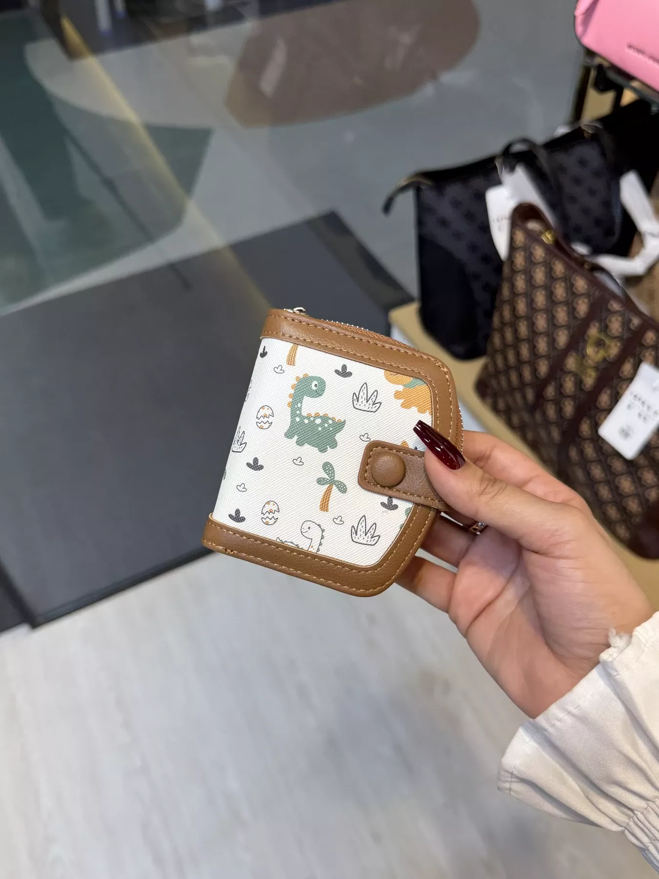 Elegant Ladies Wallet - WLT -  547 (Brown)