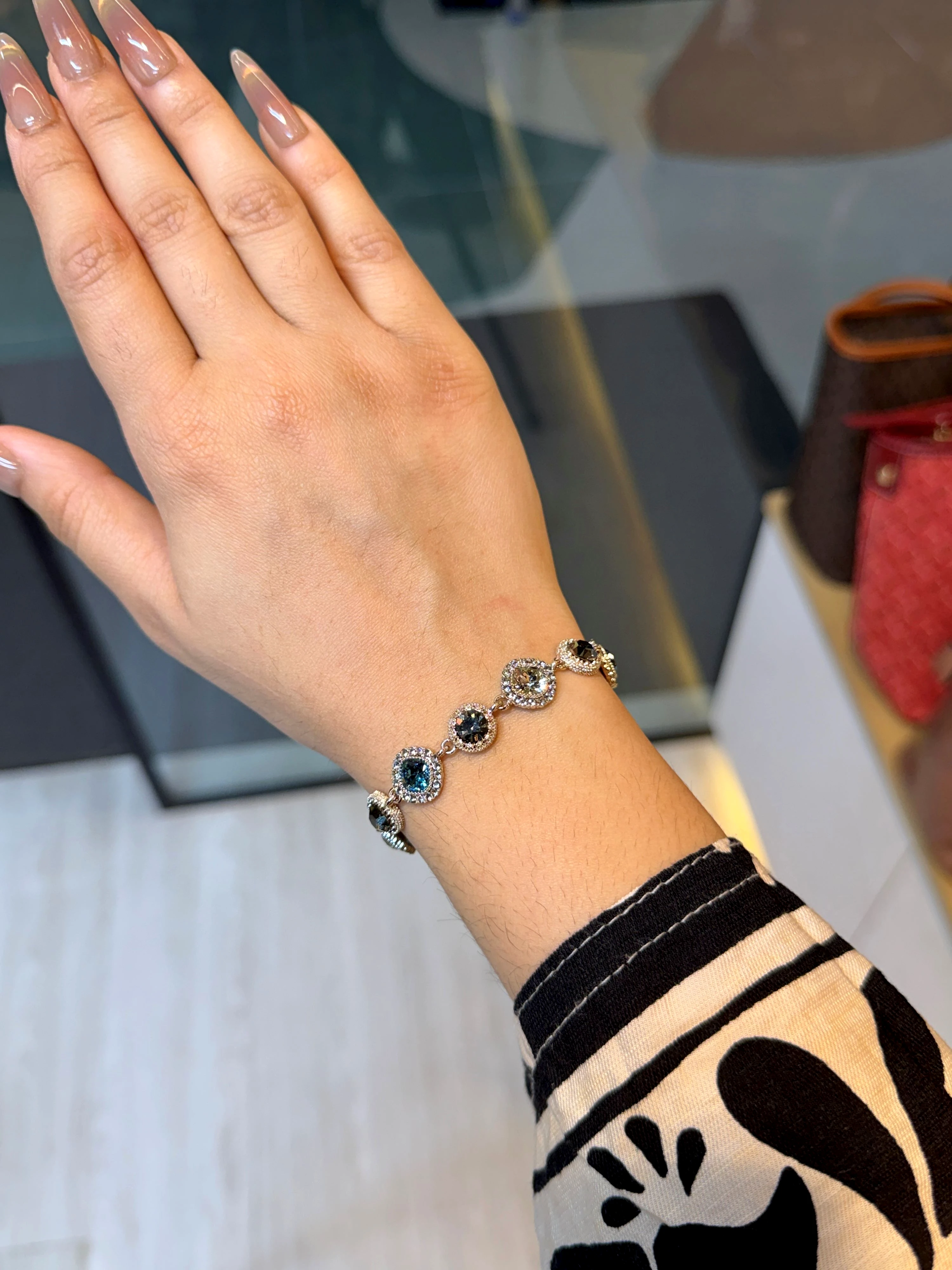Premium Zircon Stone Bracelet - 9106595K084 (Blue/Grey)