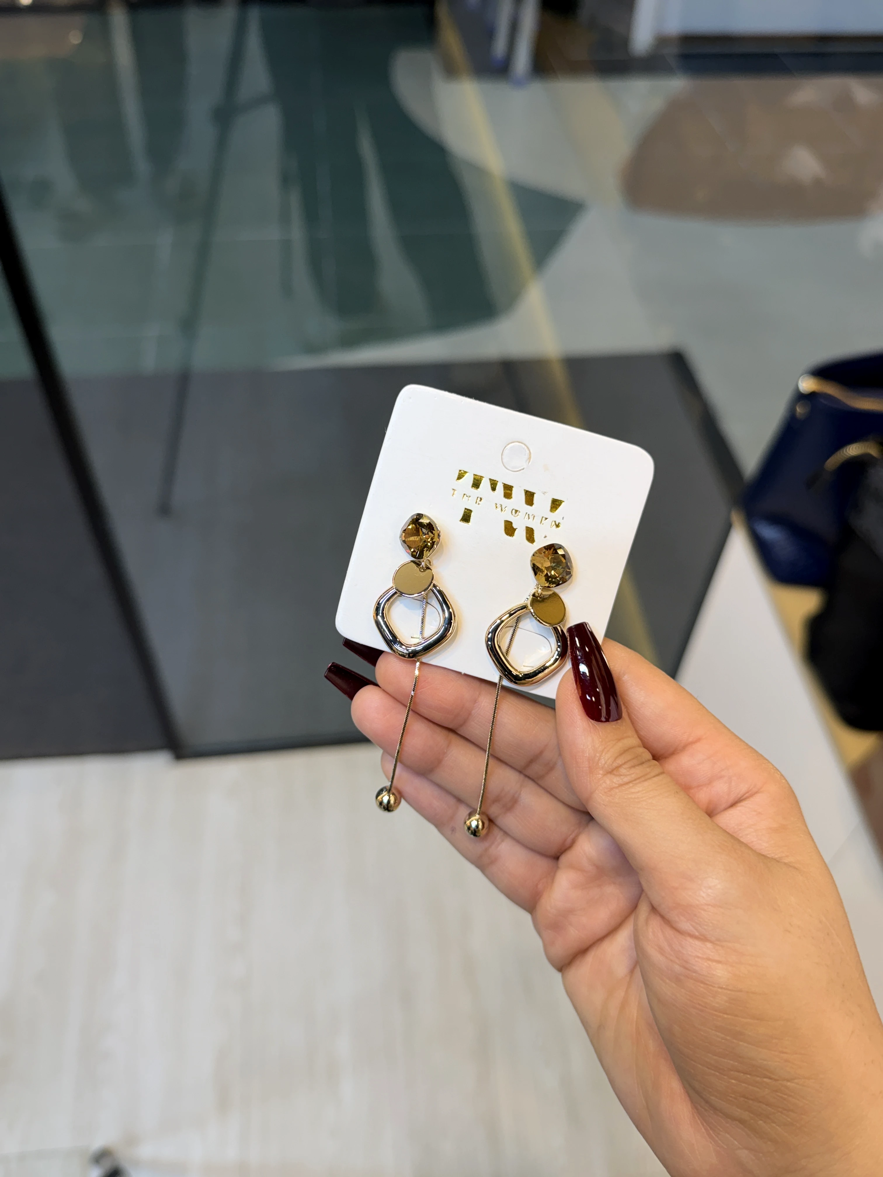 Exclusive Stone Earring- 1326146K307 (Brown)