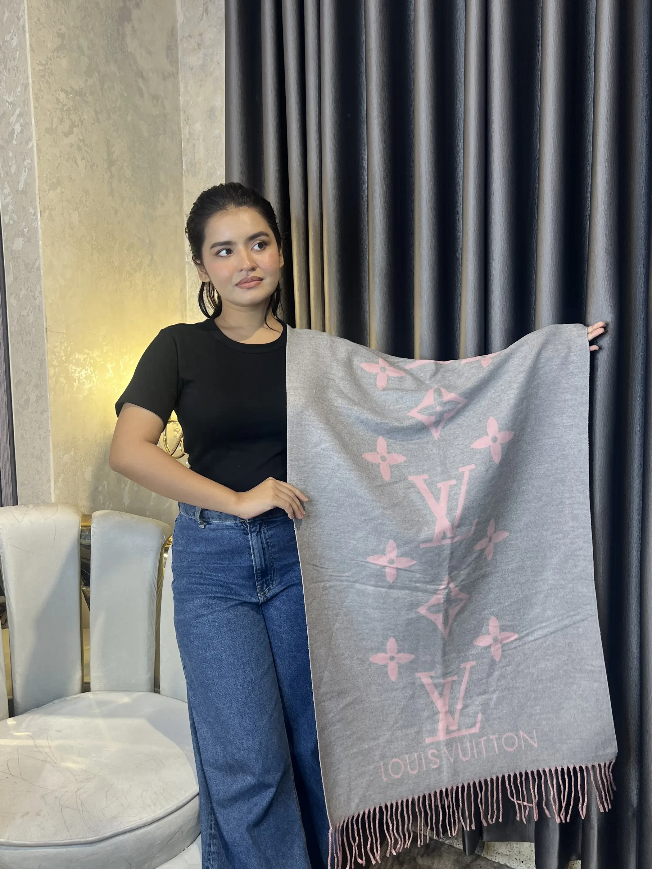 Winter Premium Shawl - LV-015 (Pink&Grey)