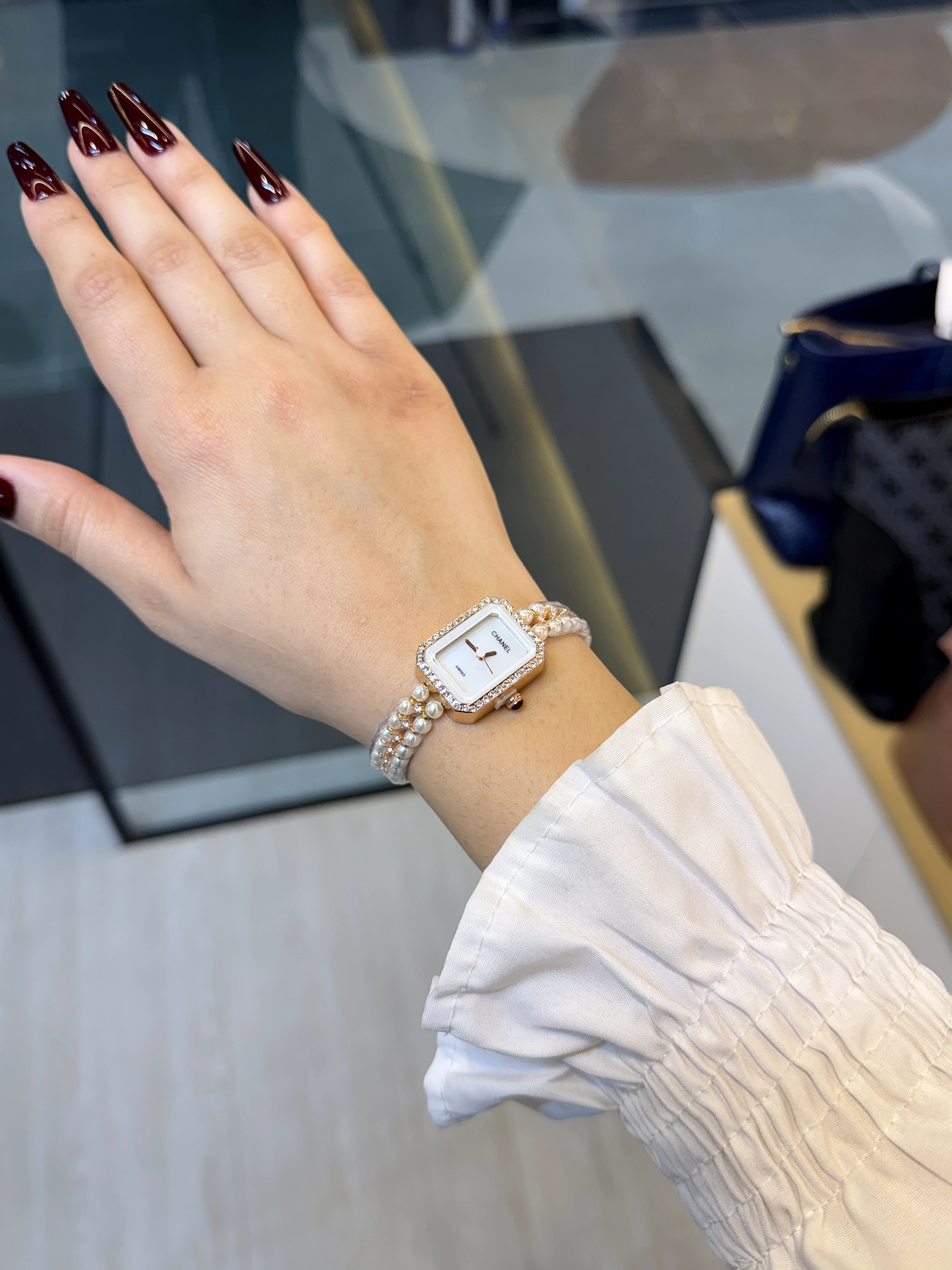 Premium Stainless Steel Watch CHN-004 (White/Rose Gold)