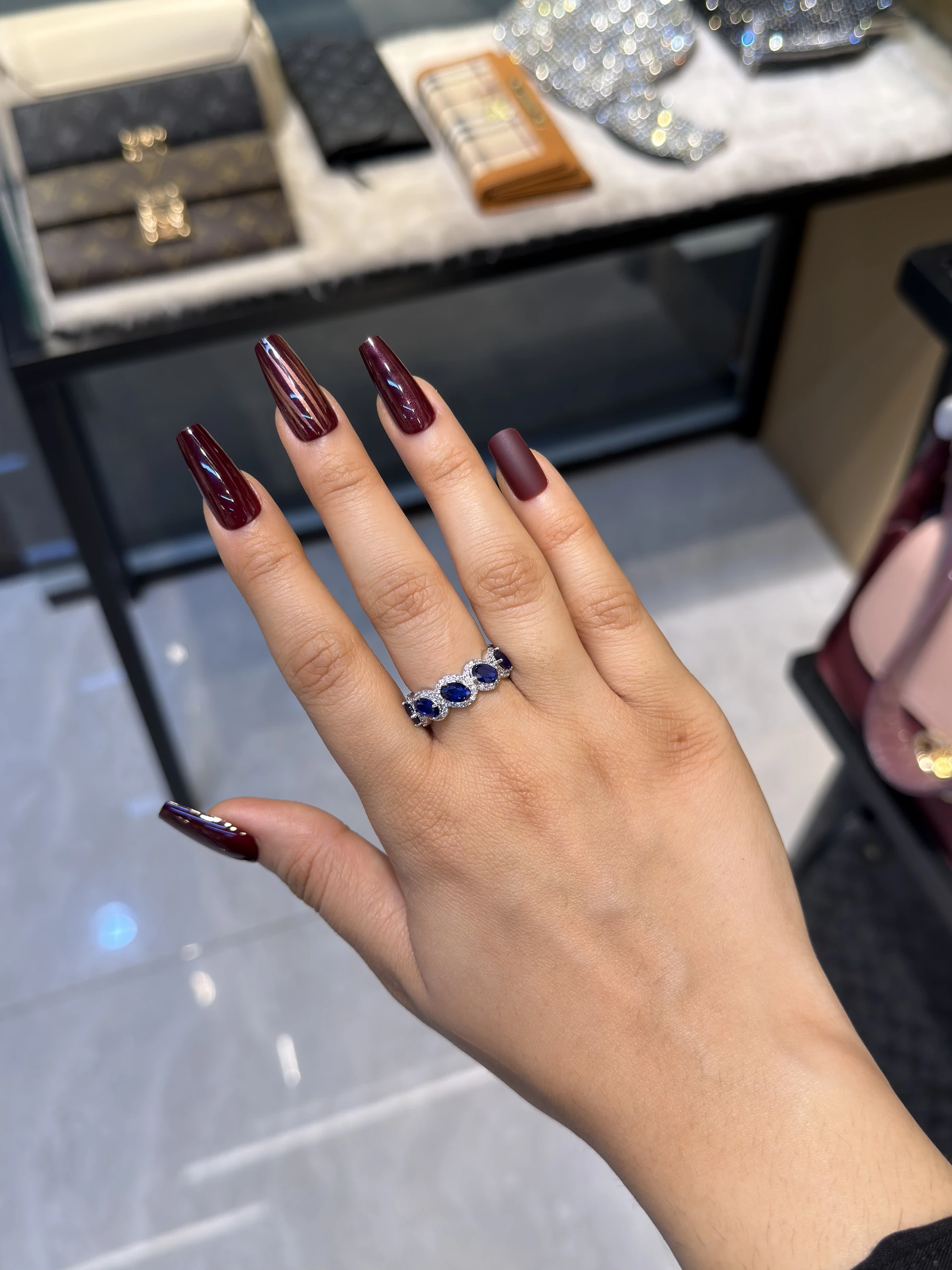 Exclusive Adjustable Ring-T09990C554