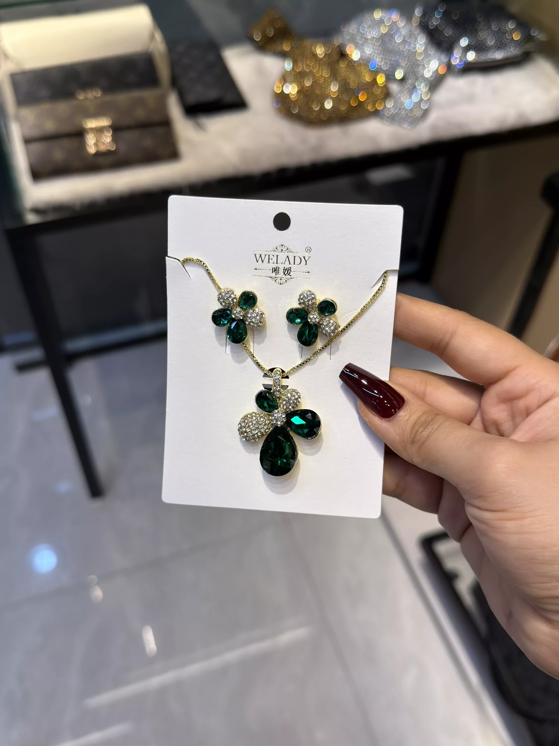 Exclusive Necklace Set – NKS-08 (Green)