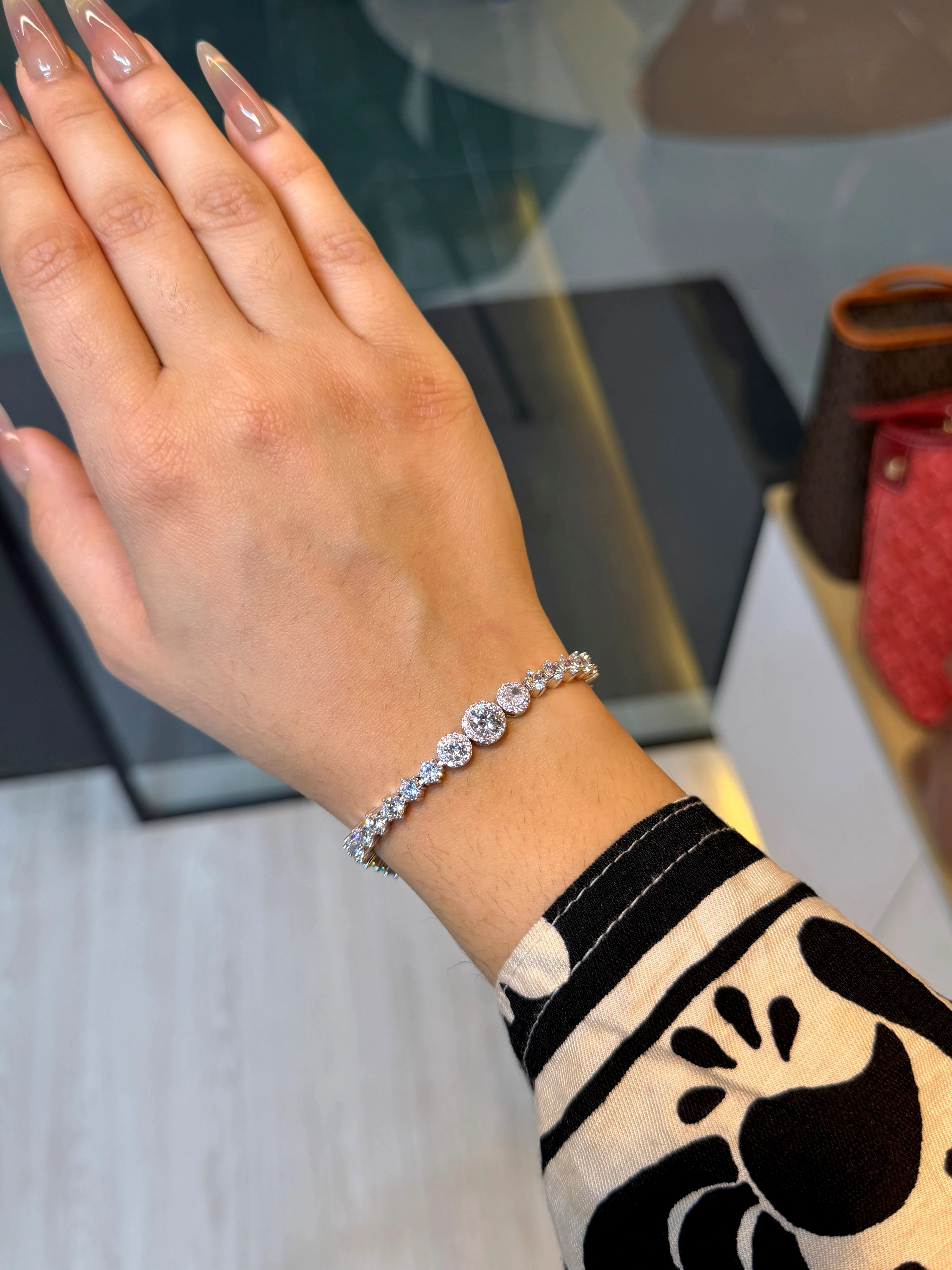 Premium Zircon Stone Bracelet - 9111250K001 (Crystal)