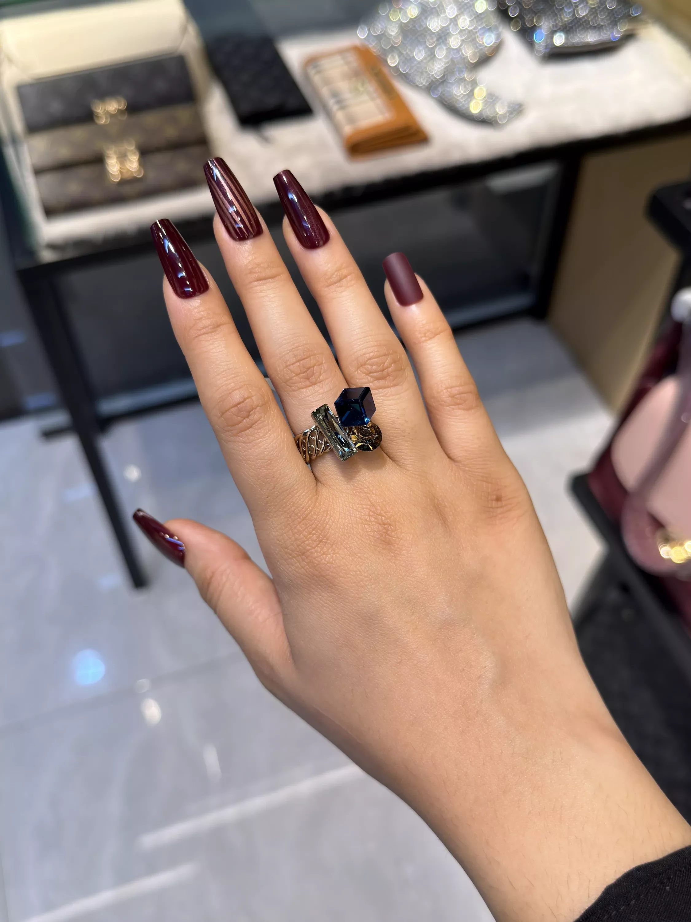 Exclusive Adjustable Ring-3200333K724