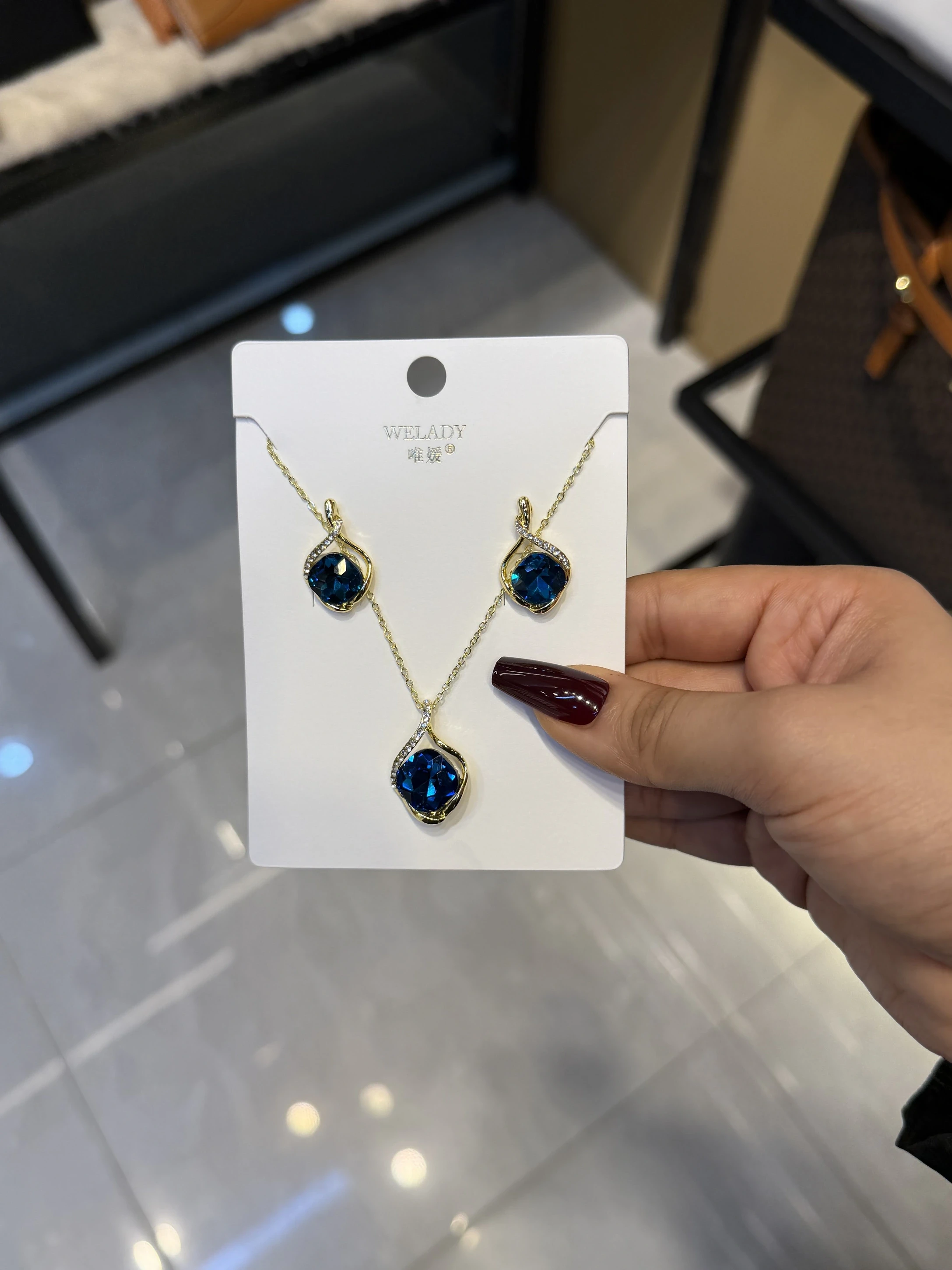 Exclusive Necklace Set – NKS-18 (Ocean Blue)